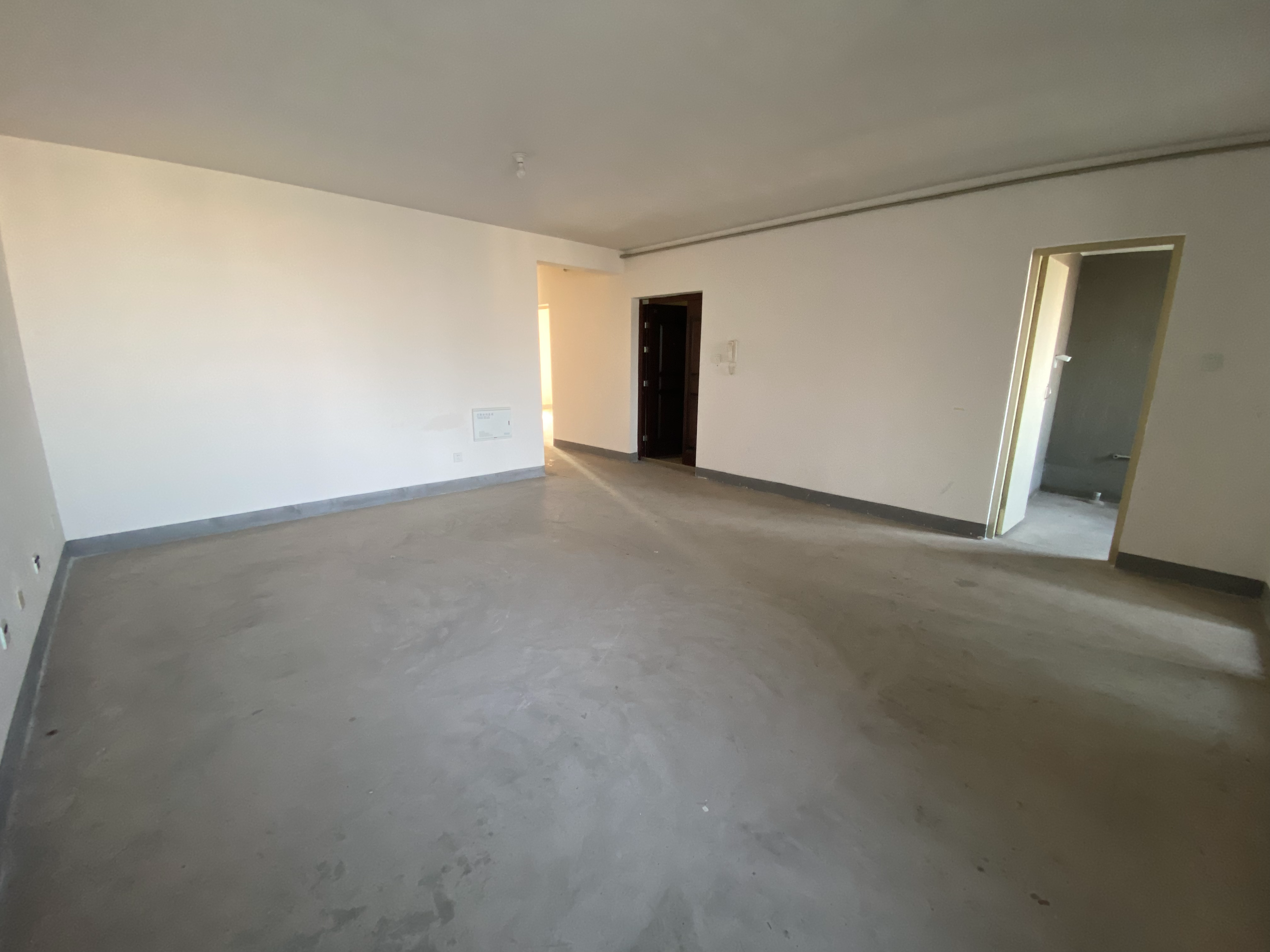 临江家园 3室2厅2卫 126.00m&sup2;