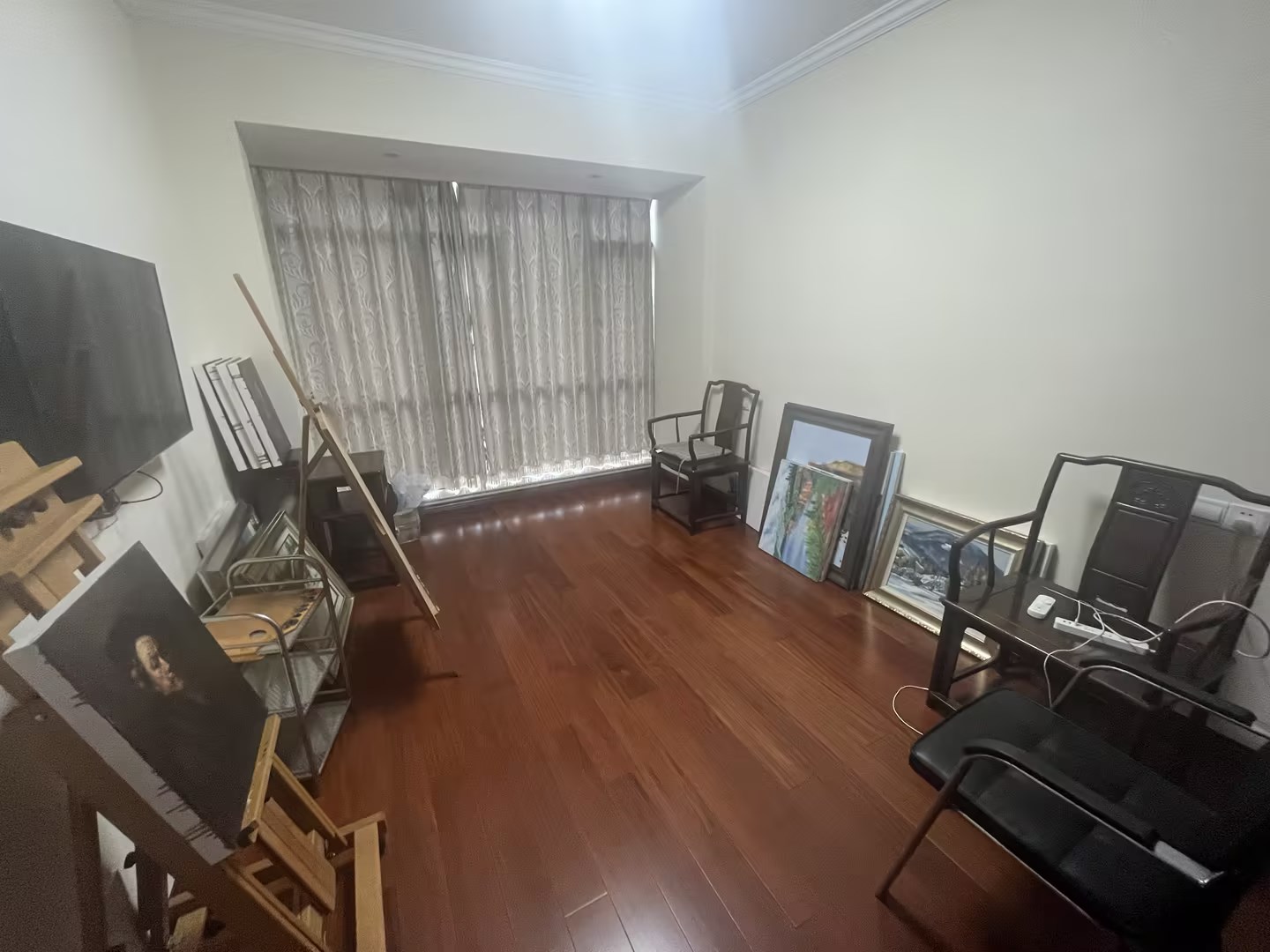 凤凰莱茵苑 4室2厅2卫 216m&sup2;