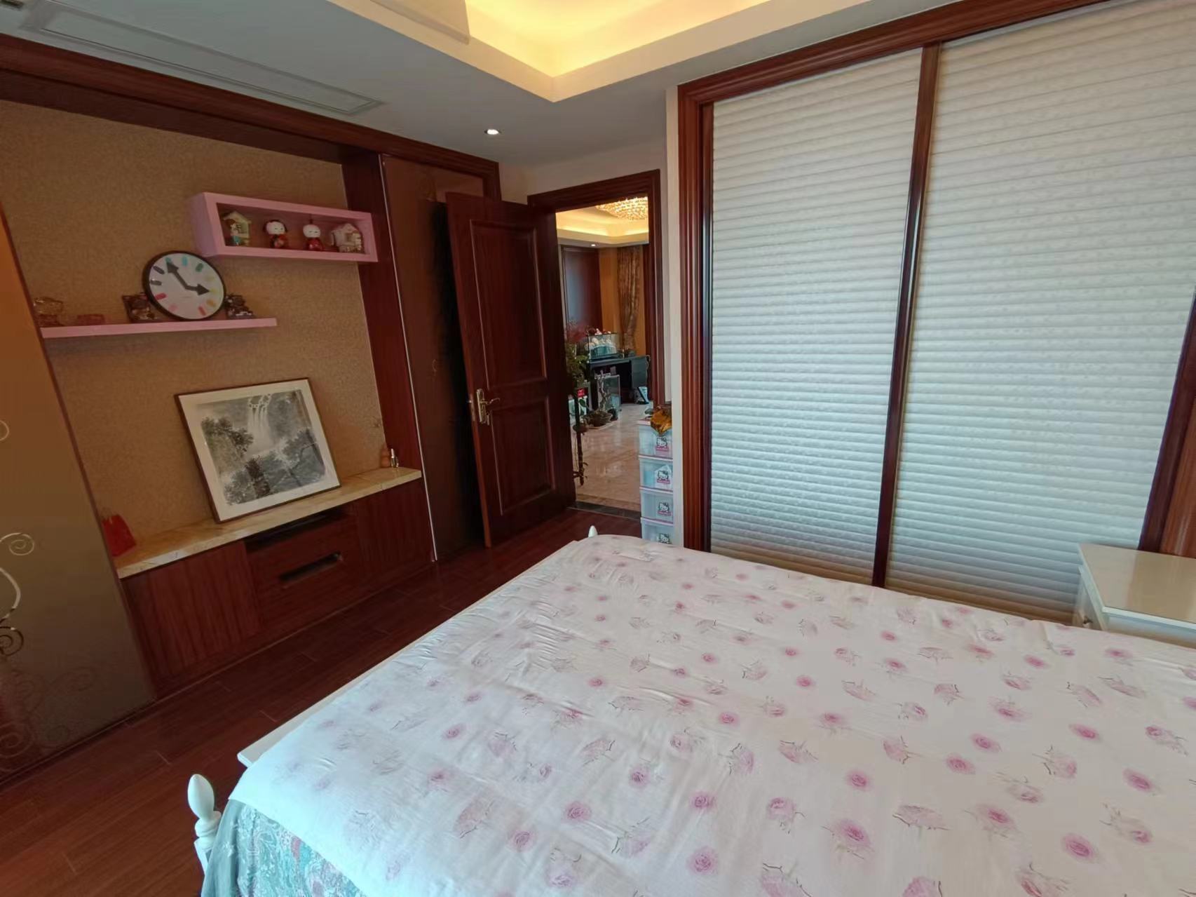 绿城玉兰公寓 2室1厅1卫 102.06m²