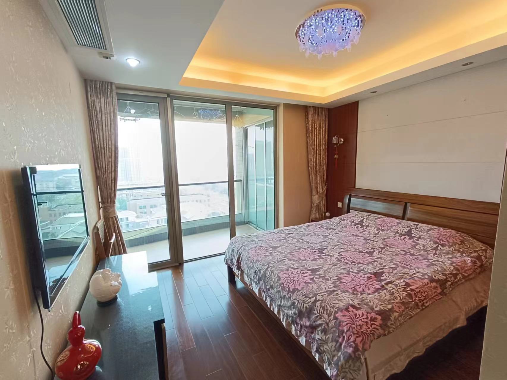 绿城玉兰公寓 2室1厅1卫 102.06m²