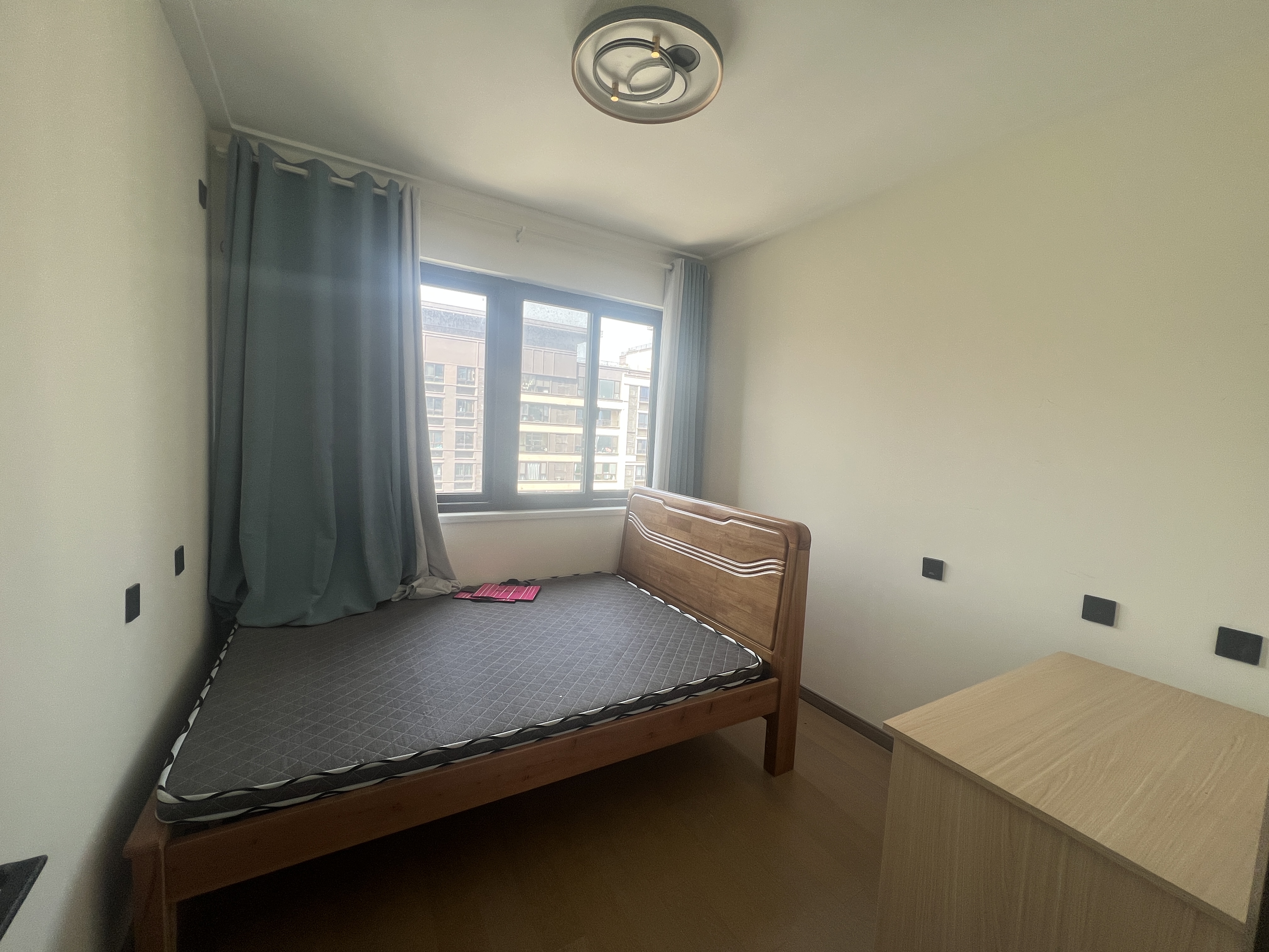 湖山源著 3室2厅2卫 114.89m&sup2;