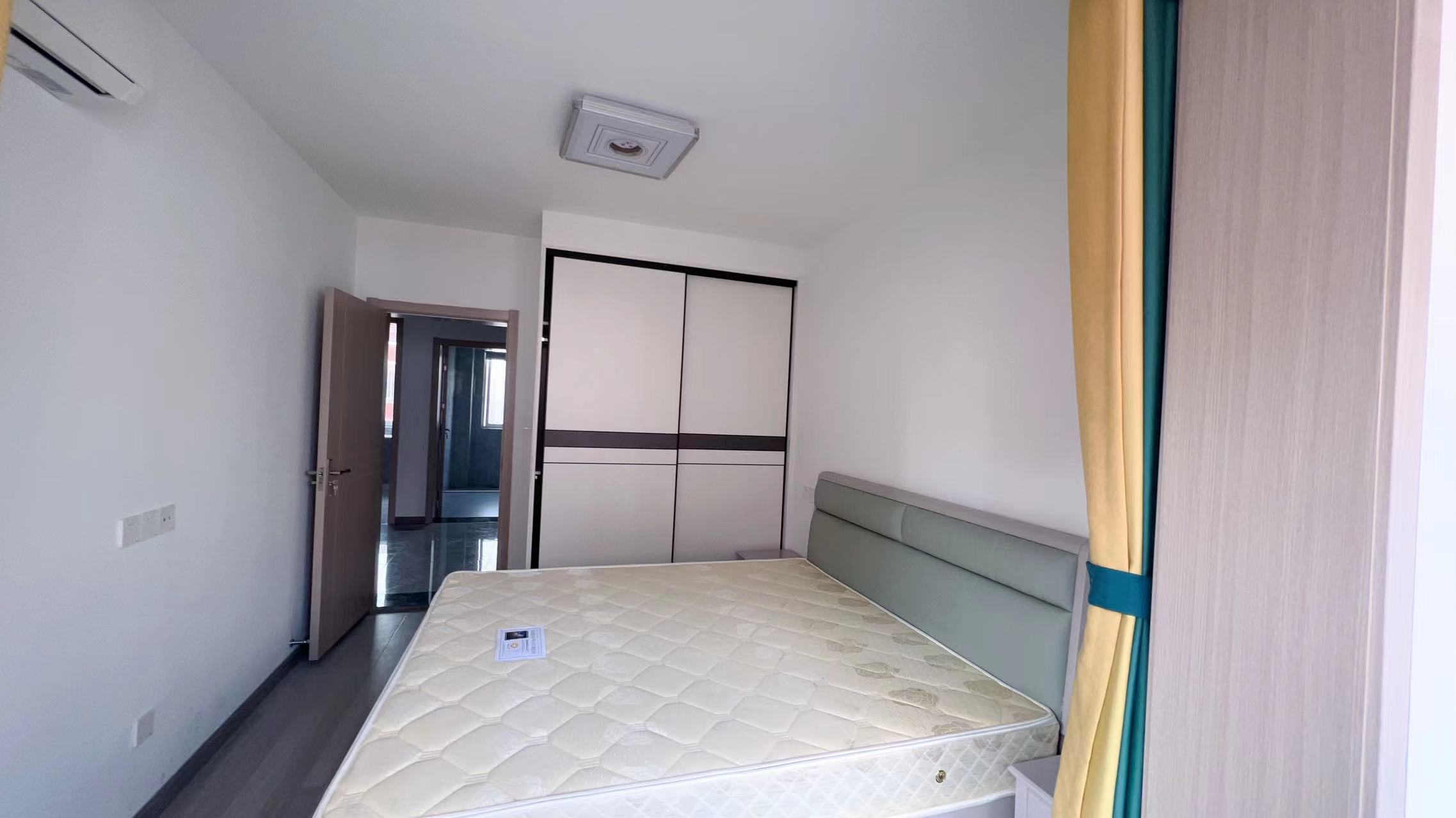宝隆花园 2室1厅1卫 90m&sup2;