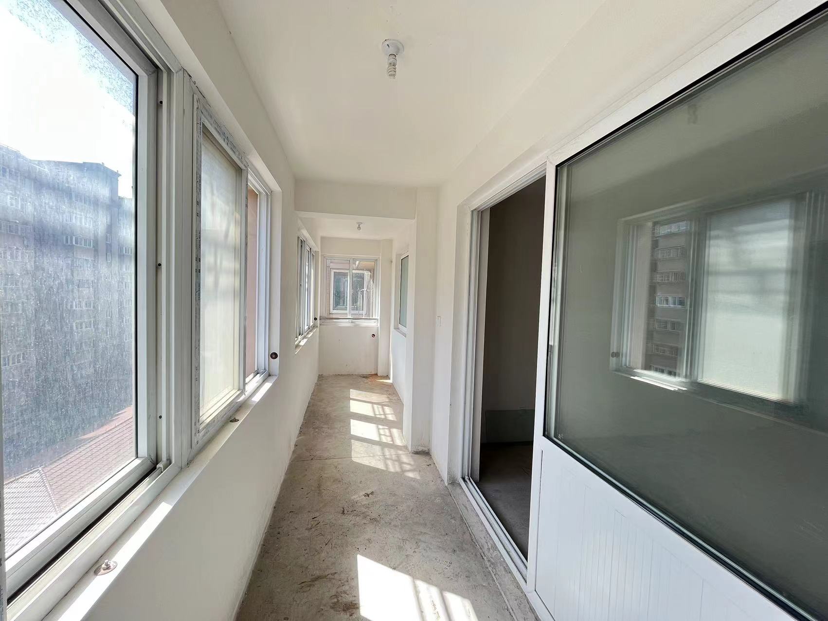 景和花苑 3室2厅2卫 140m&sup2;