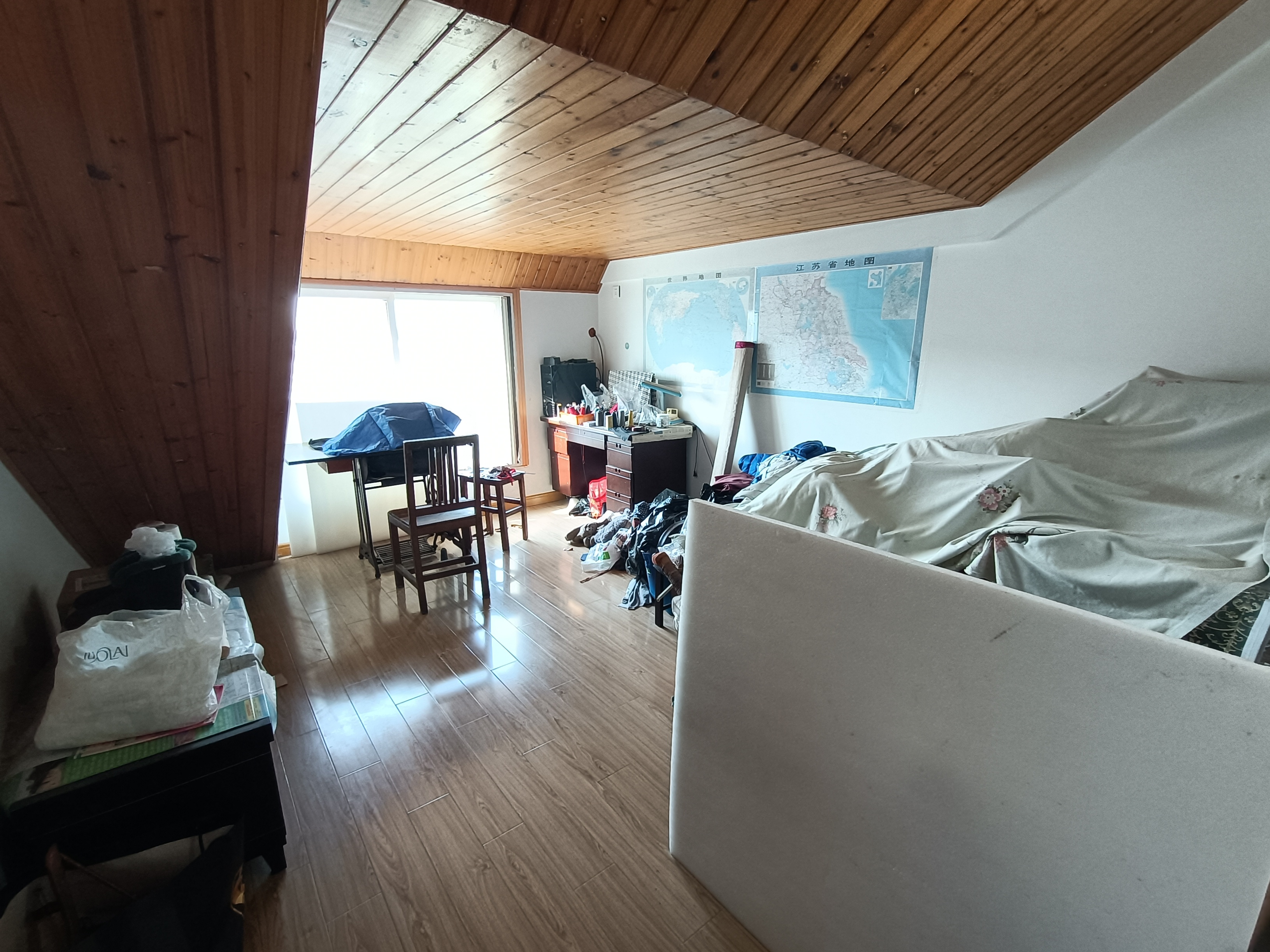 城山家园 3室2厅1卫 86.97m&sup2;