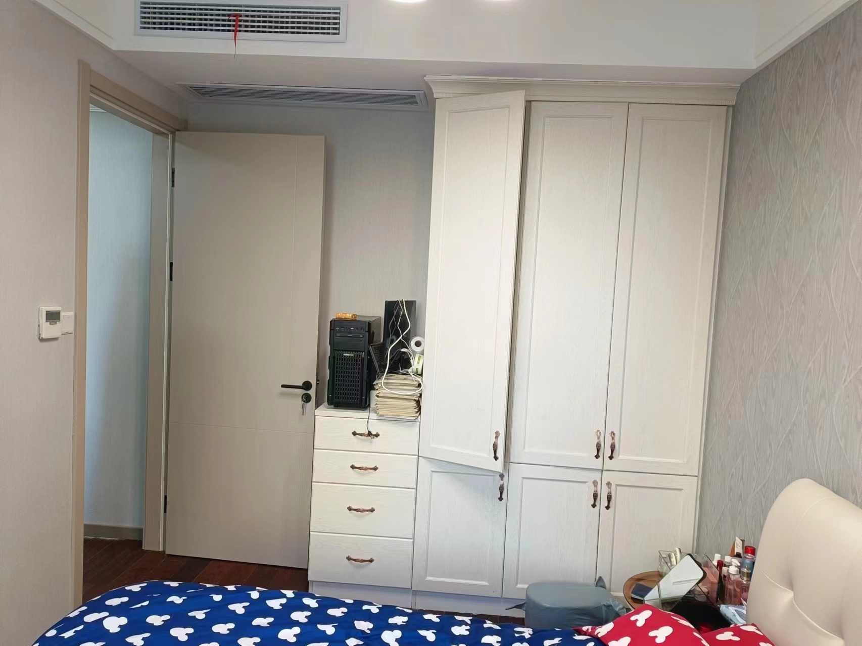 中南世纪花城三期 4室2厅2卫 141.03m&sup2;