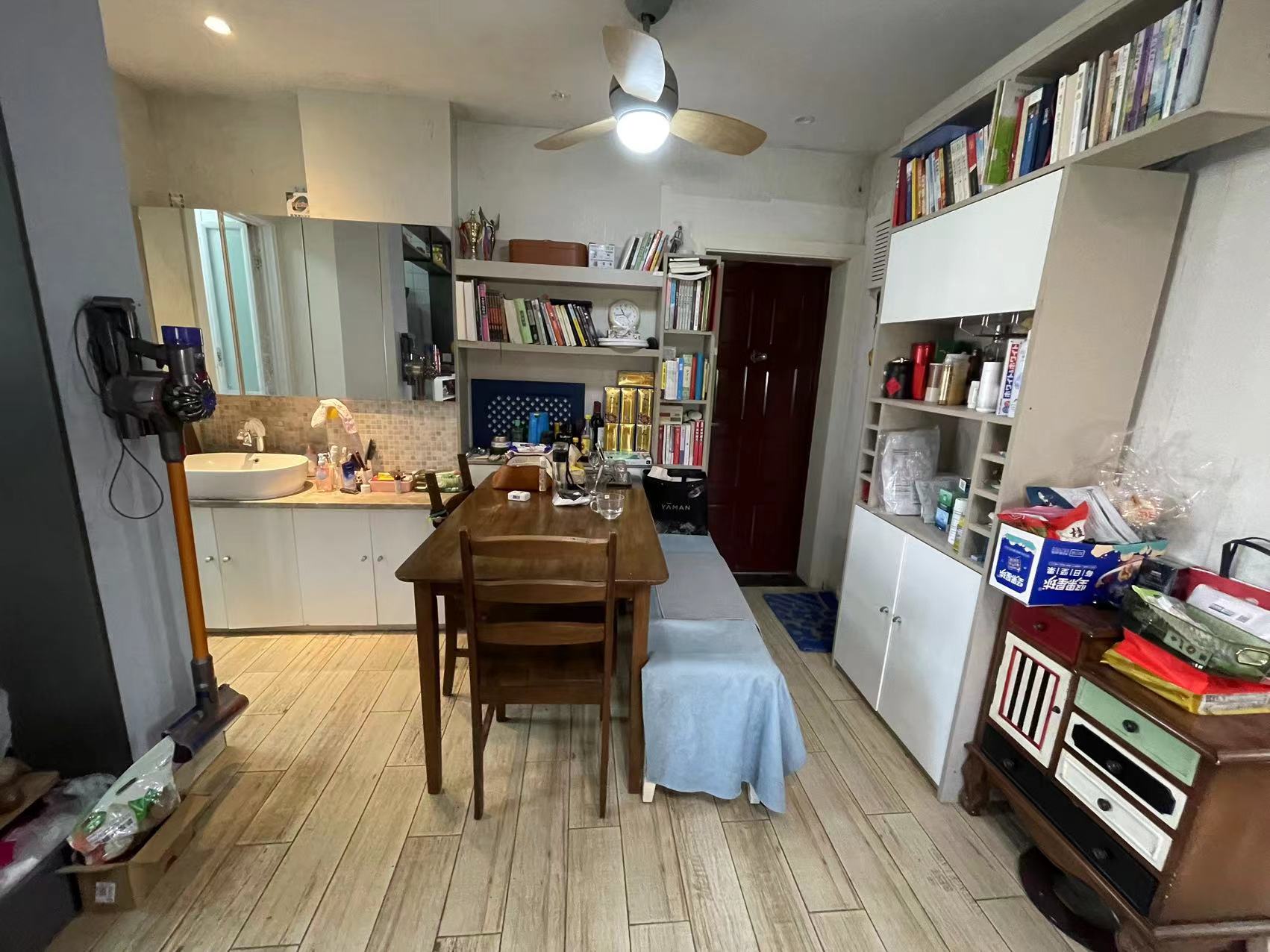 光明新村 2室1厅1卫 65m&sup2;