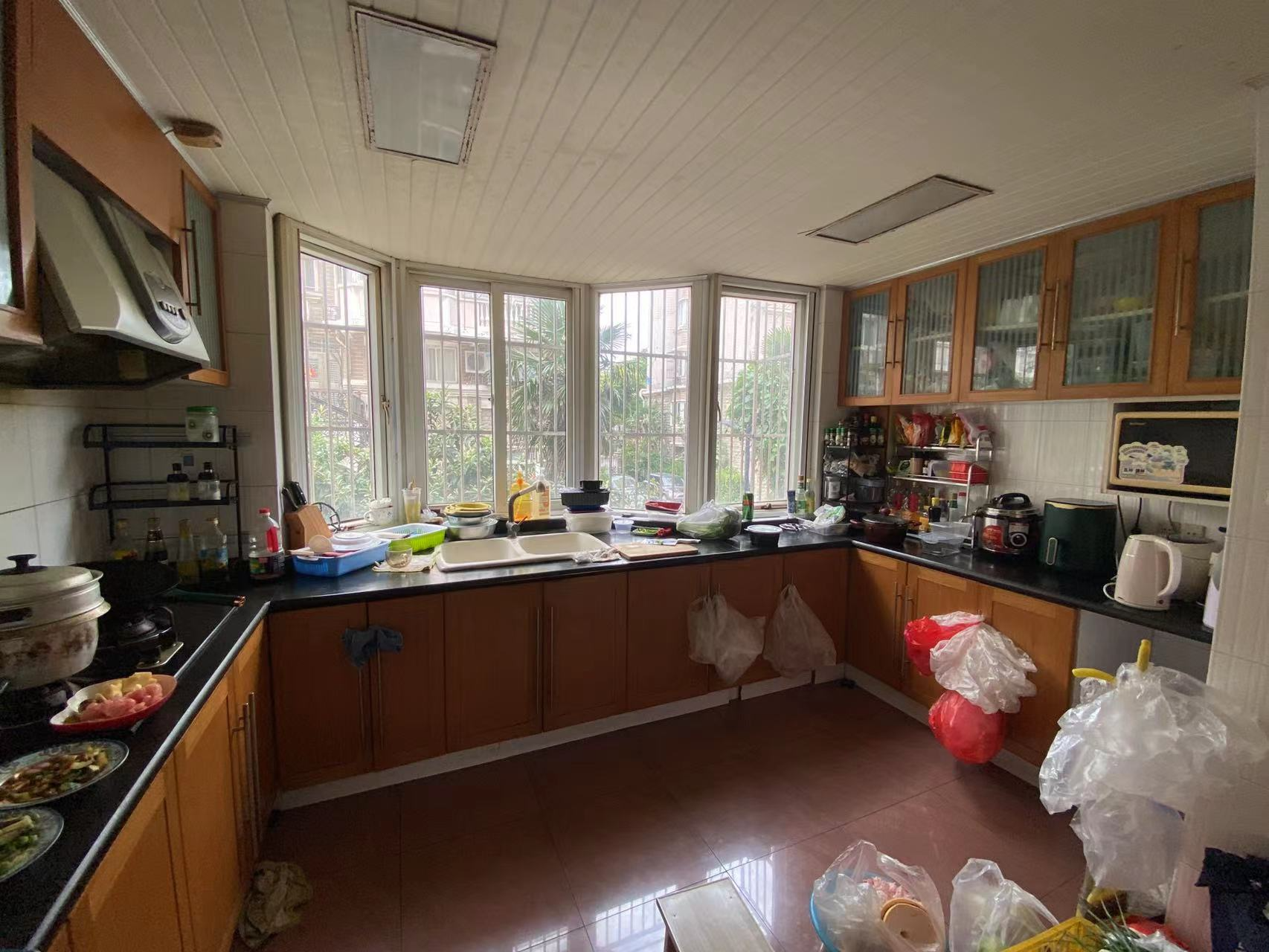北濠山庄 3室2厅2卫 141m&sup2;