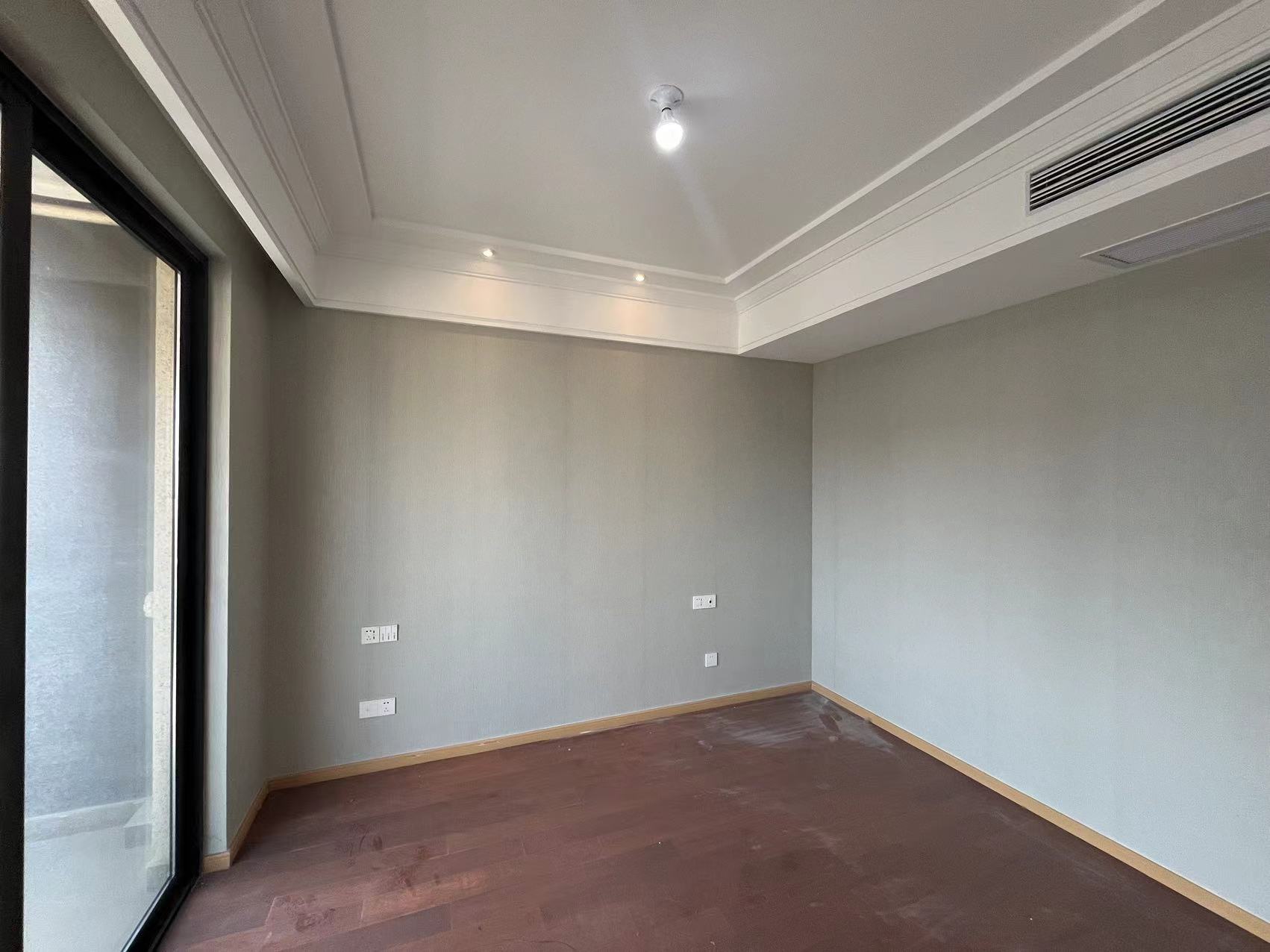 绿城沁园 4室2厅2卫 143m&sup2;