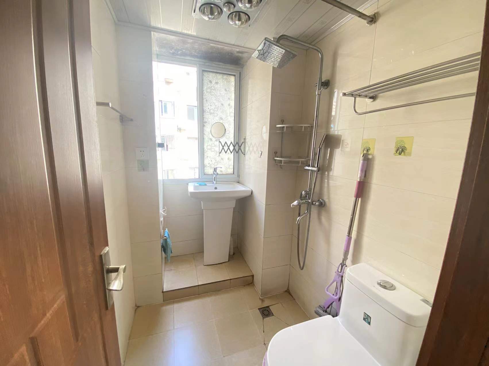 光明南村 2室1厅1卫 65m&sup2;