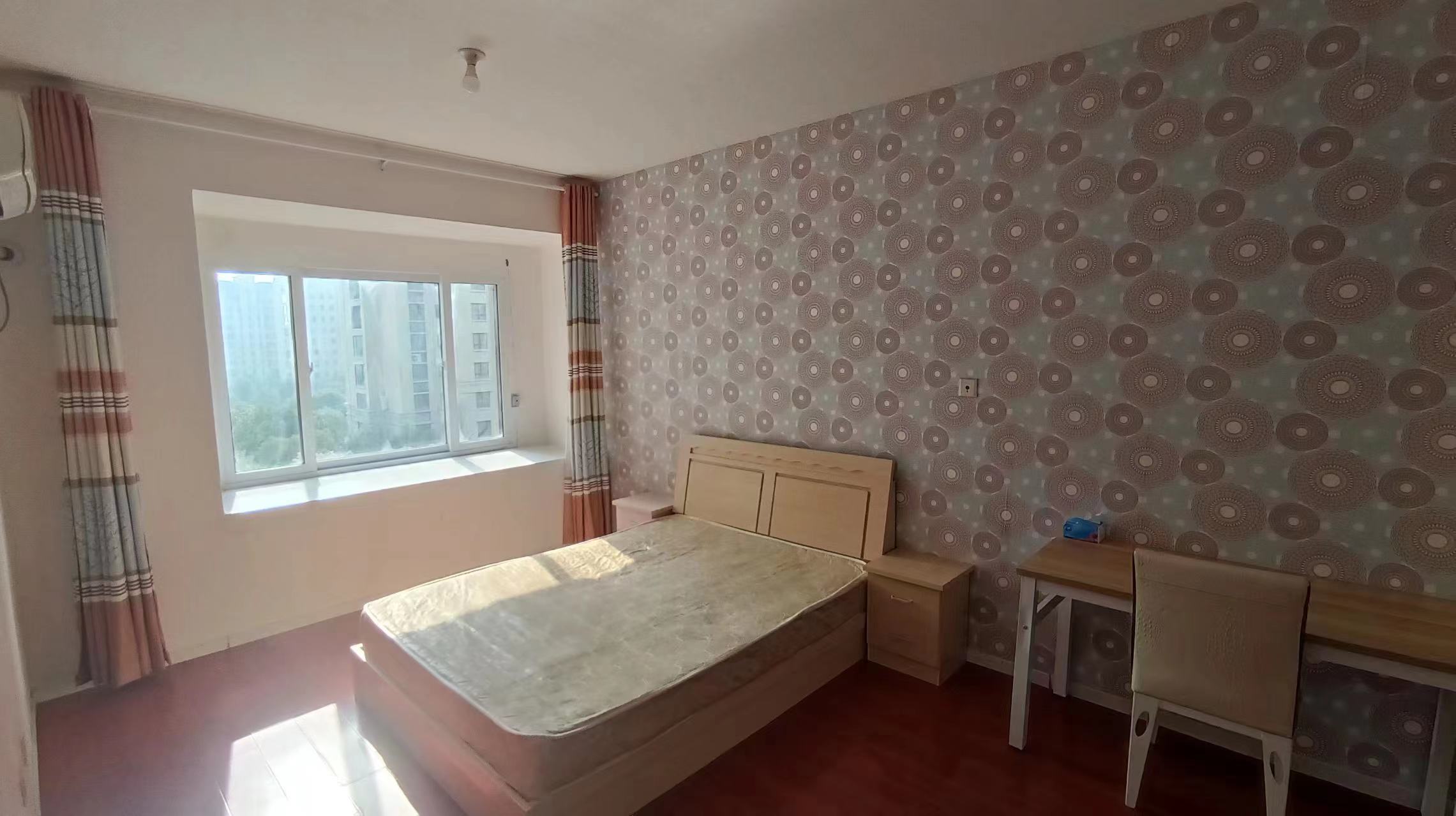 和融&bull;优山美地名邸 2室2厅1卫 95m&sup2;