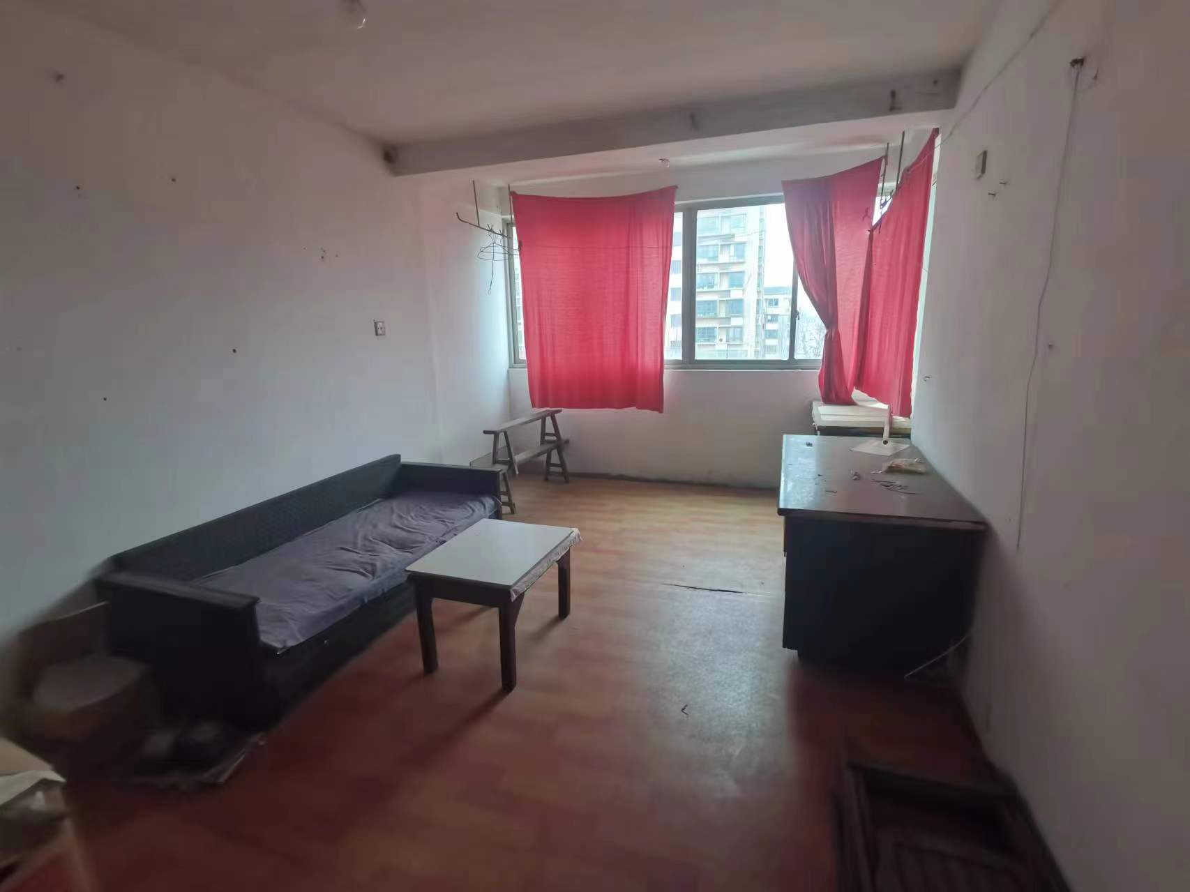 恒成楼 3室1厅1卫 98m&sup2;