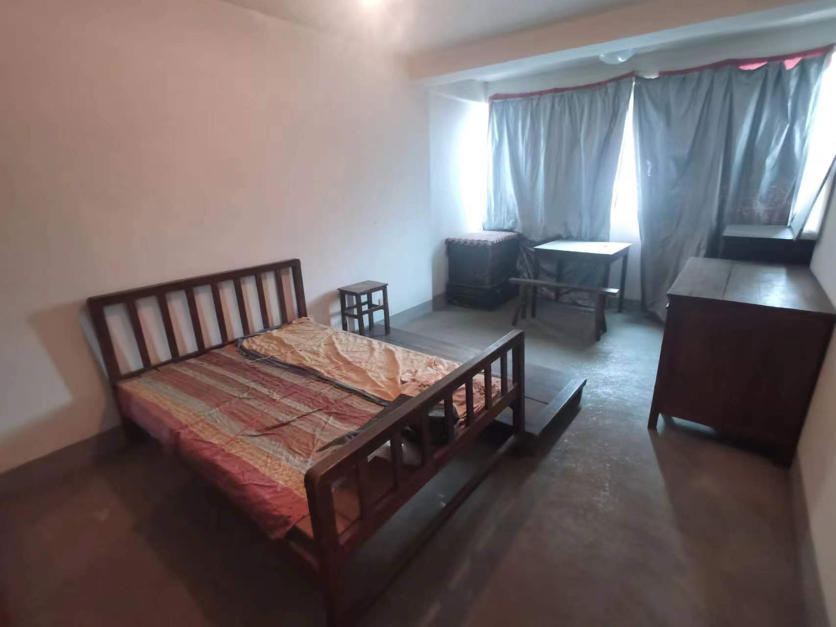恒成楼 3室1厅1卫 98m&sup2;