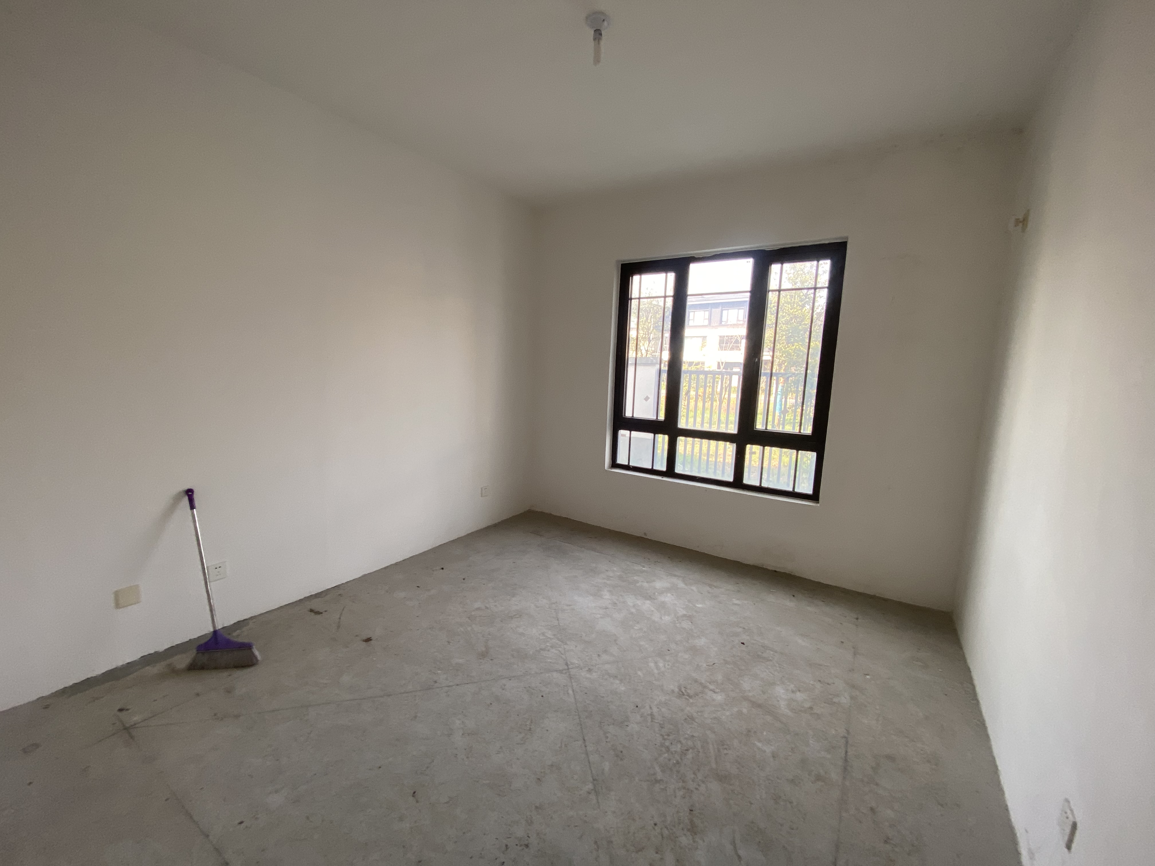 九间堂山居 5室3厅3卫 246.00m&sup2;