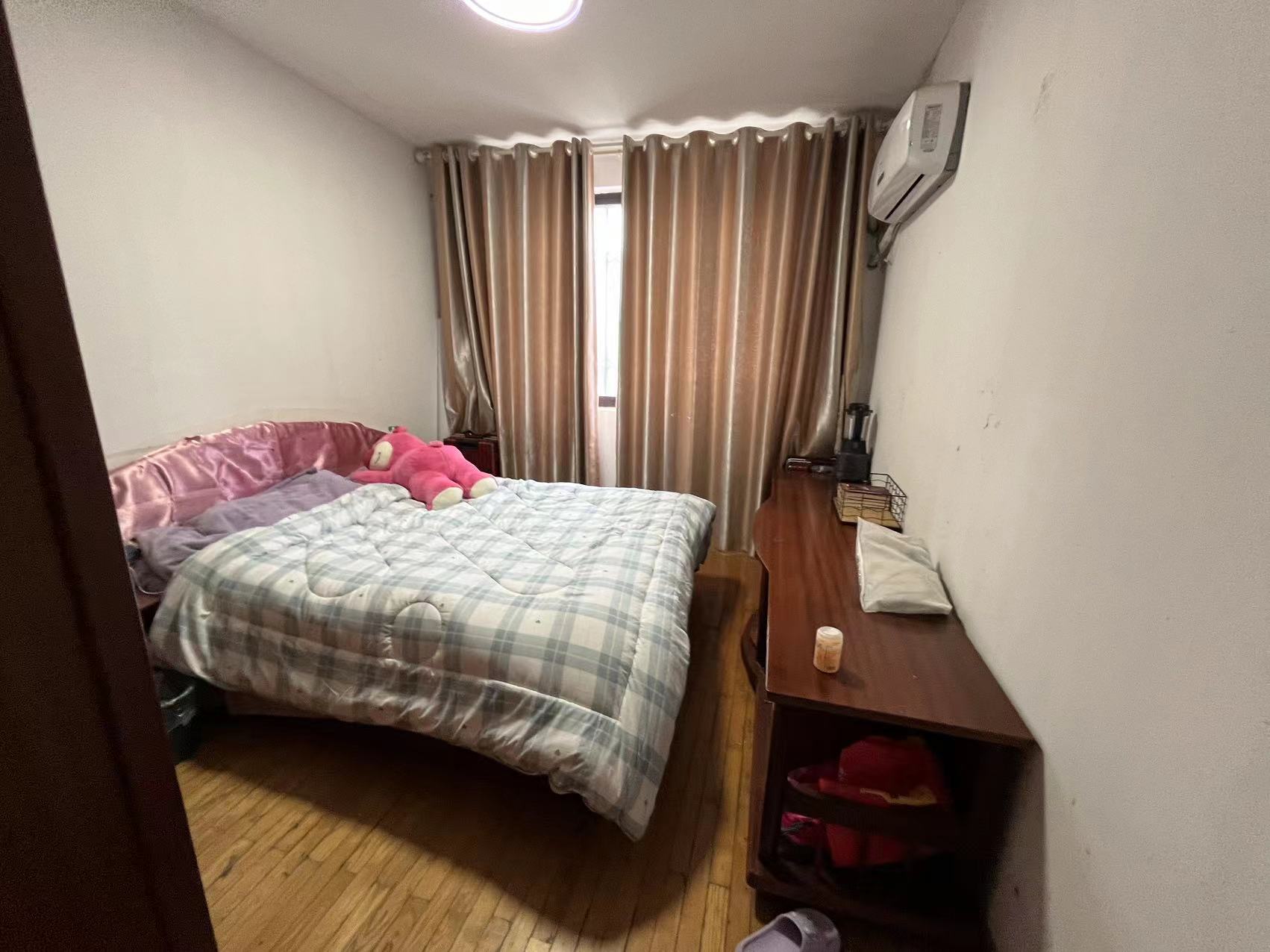 虹桥东村 2室1厅1卫 68m&sup2;