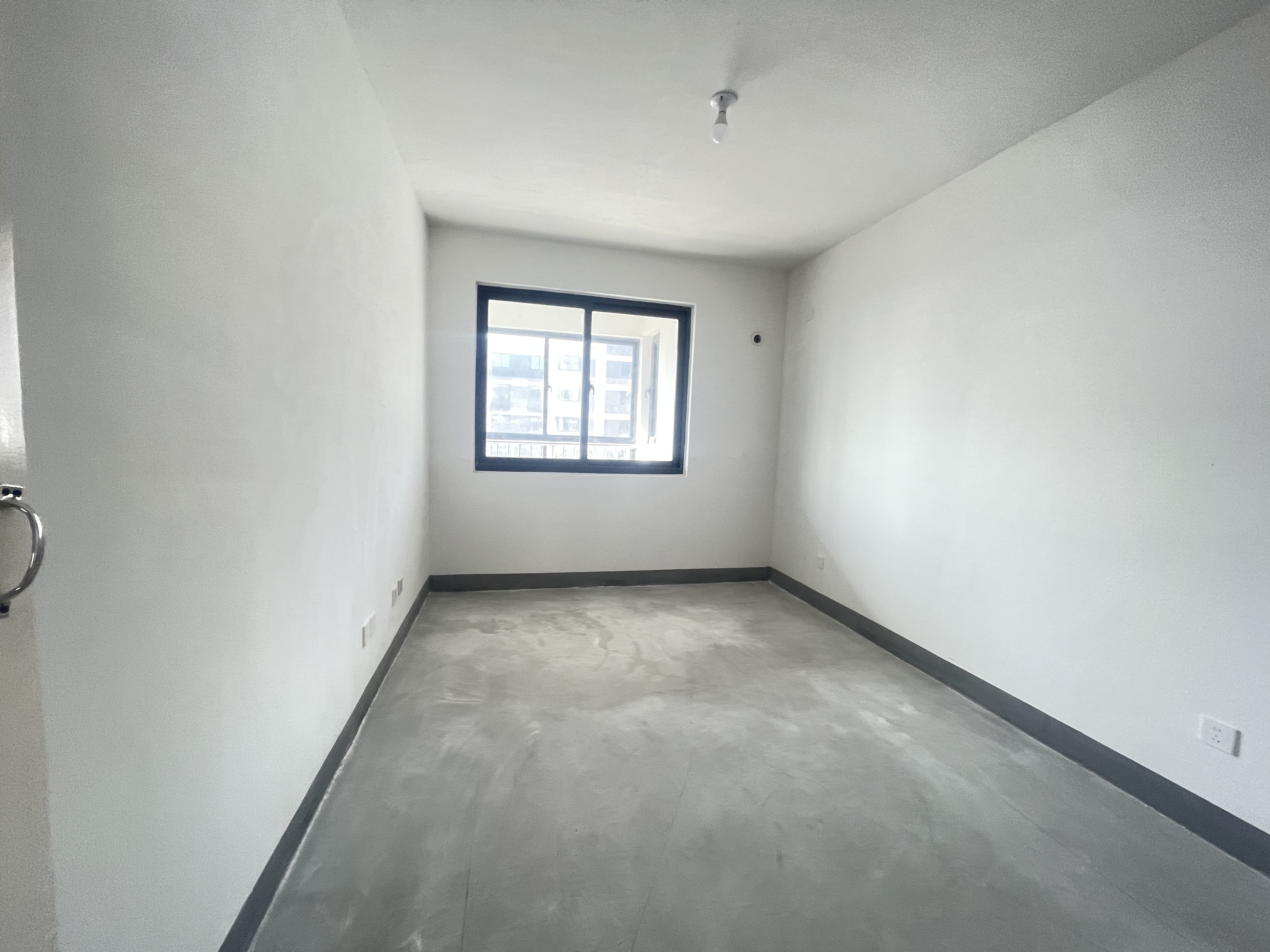 兴石花园 3室1厅1卫 124.00m&sup2;