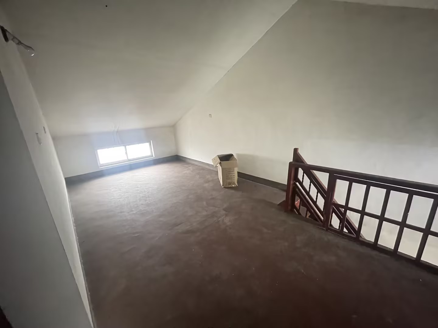 新城东苑 2室1厅1卫 64m&sup2;