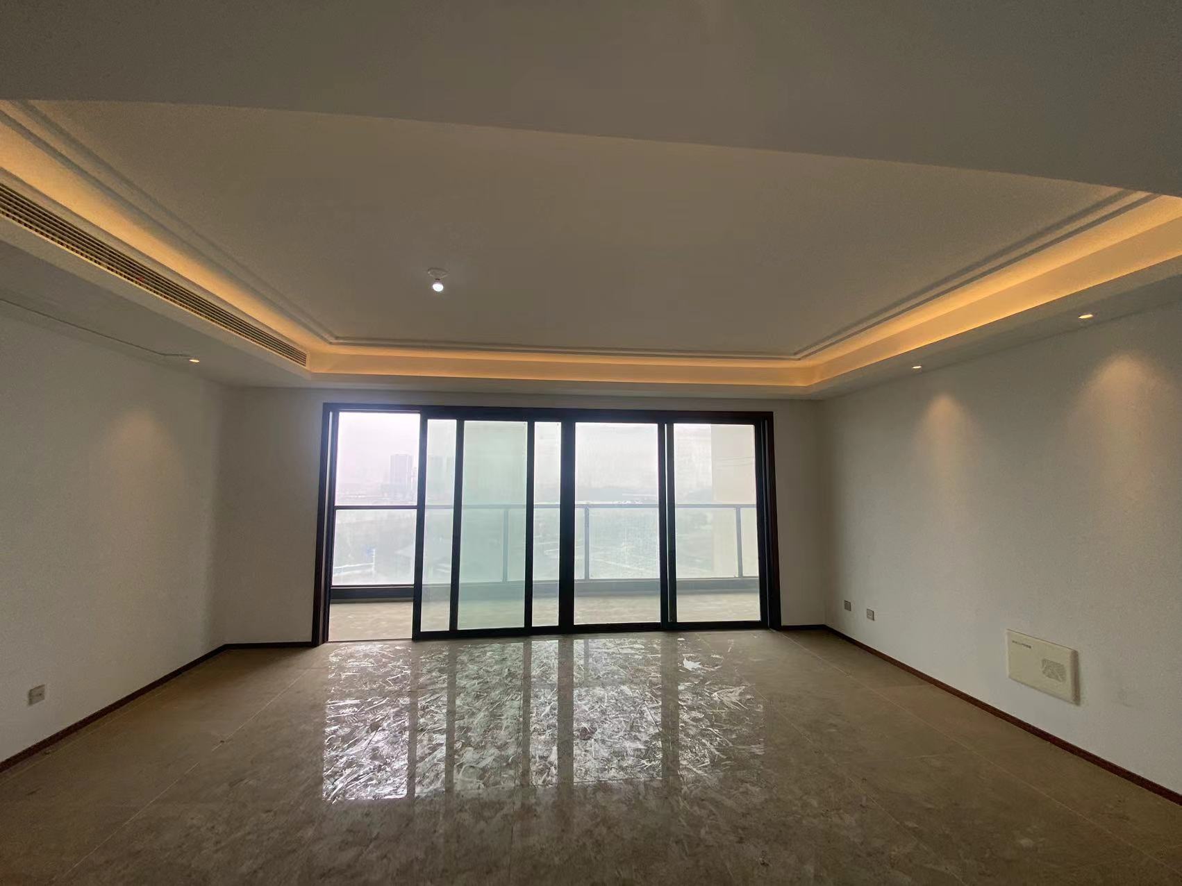 春江阅 4室2厅2卫 185m²