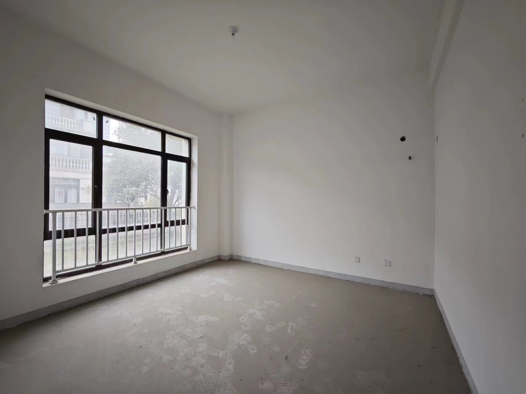 碧桂园(南通经济技术开发区) 6室2厅5卫 398.18m&sup2;