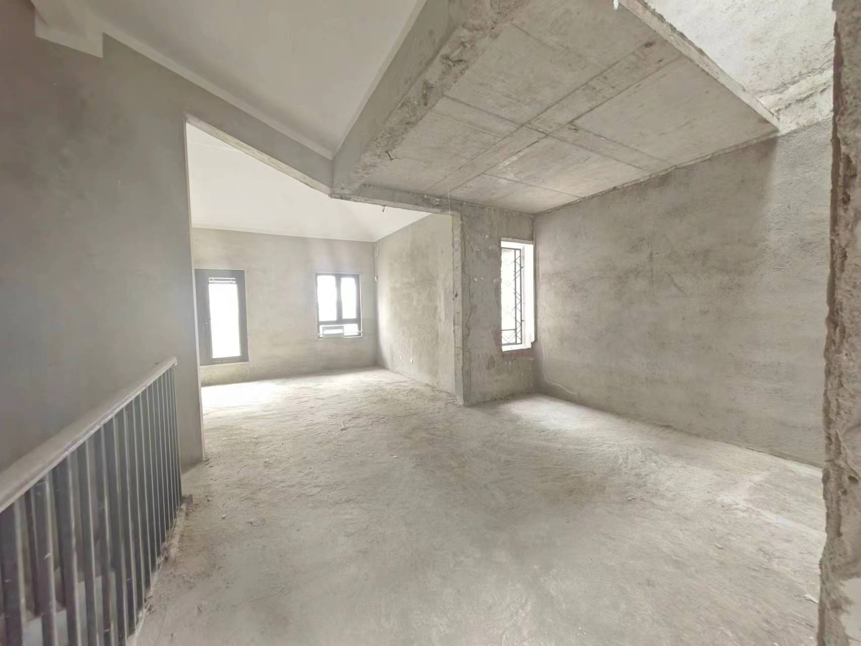 中兴兰溪荟 4室2厅3卫 165.22m&sup2;
