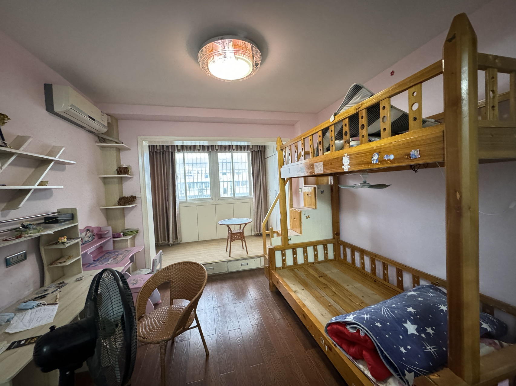 怡园新邸 4室3厅2卫 158m&sup2;