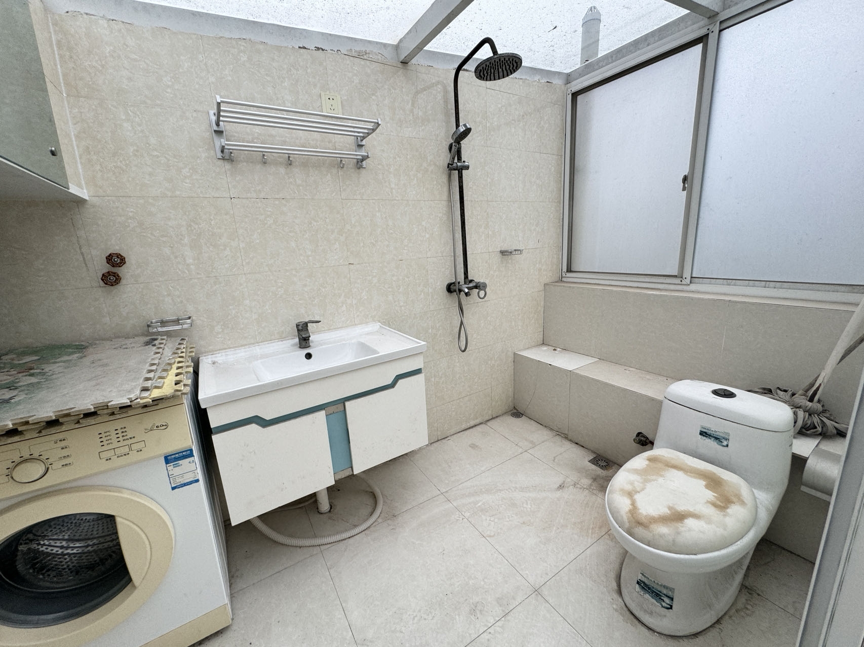 怡园新邸 4室3厅2卫 158m&sup2;