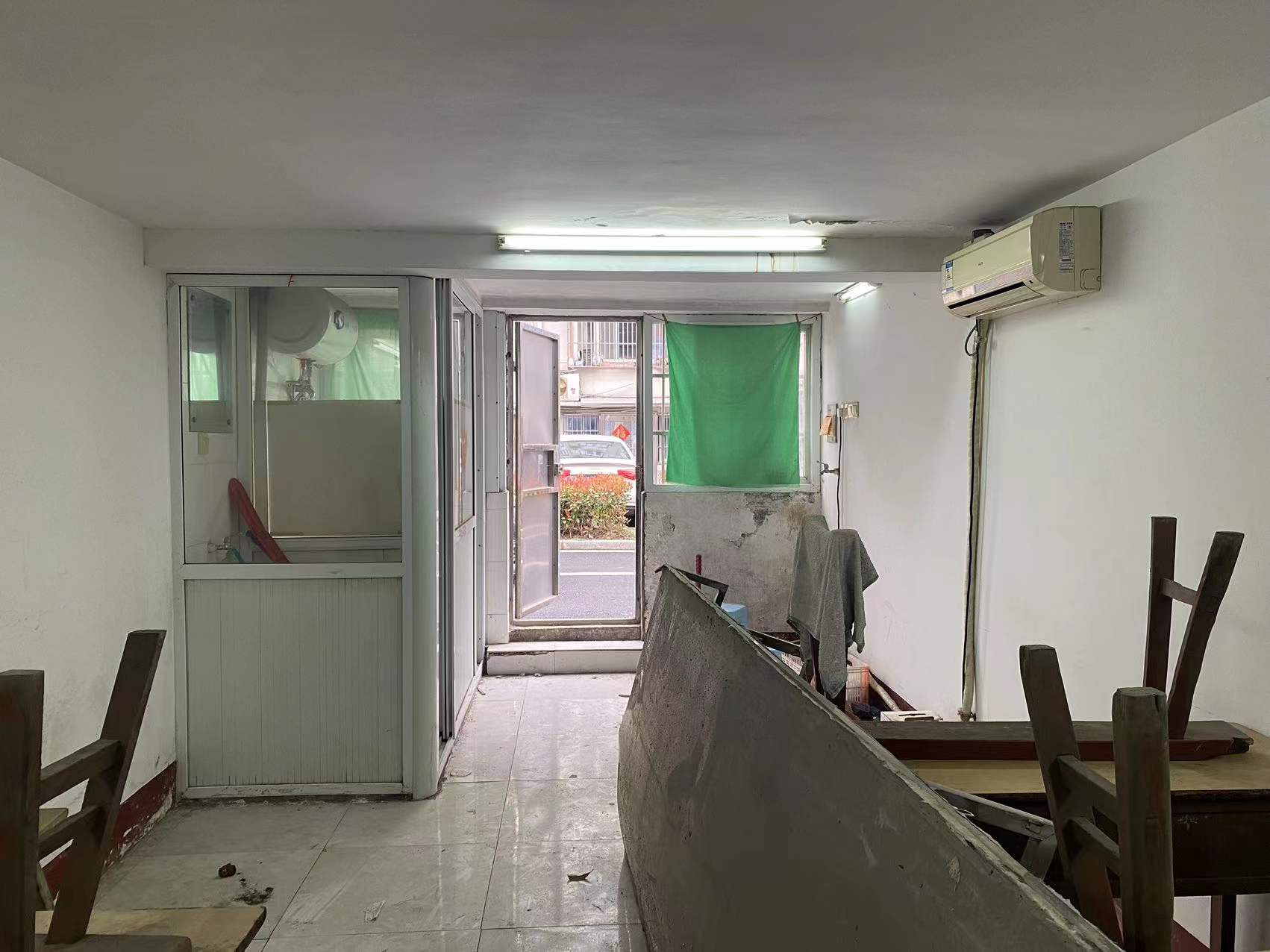 郭里园 1室1厅1卫 31.00m²