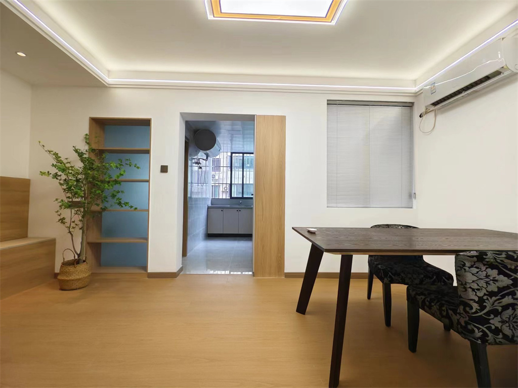 北濠桥东村 2室2厅1卫 95.00m&sup2;