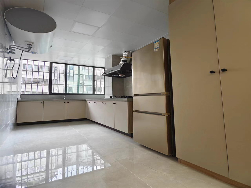 北濠桥东村 2室2厅1卫 95.00m&sup2;