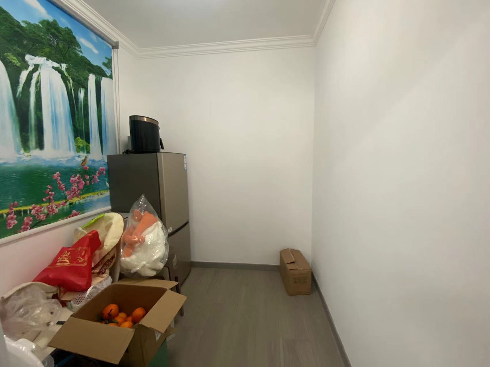 姚港路22号 3室1厅1卫 76m&sup2;