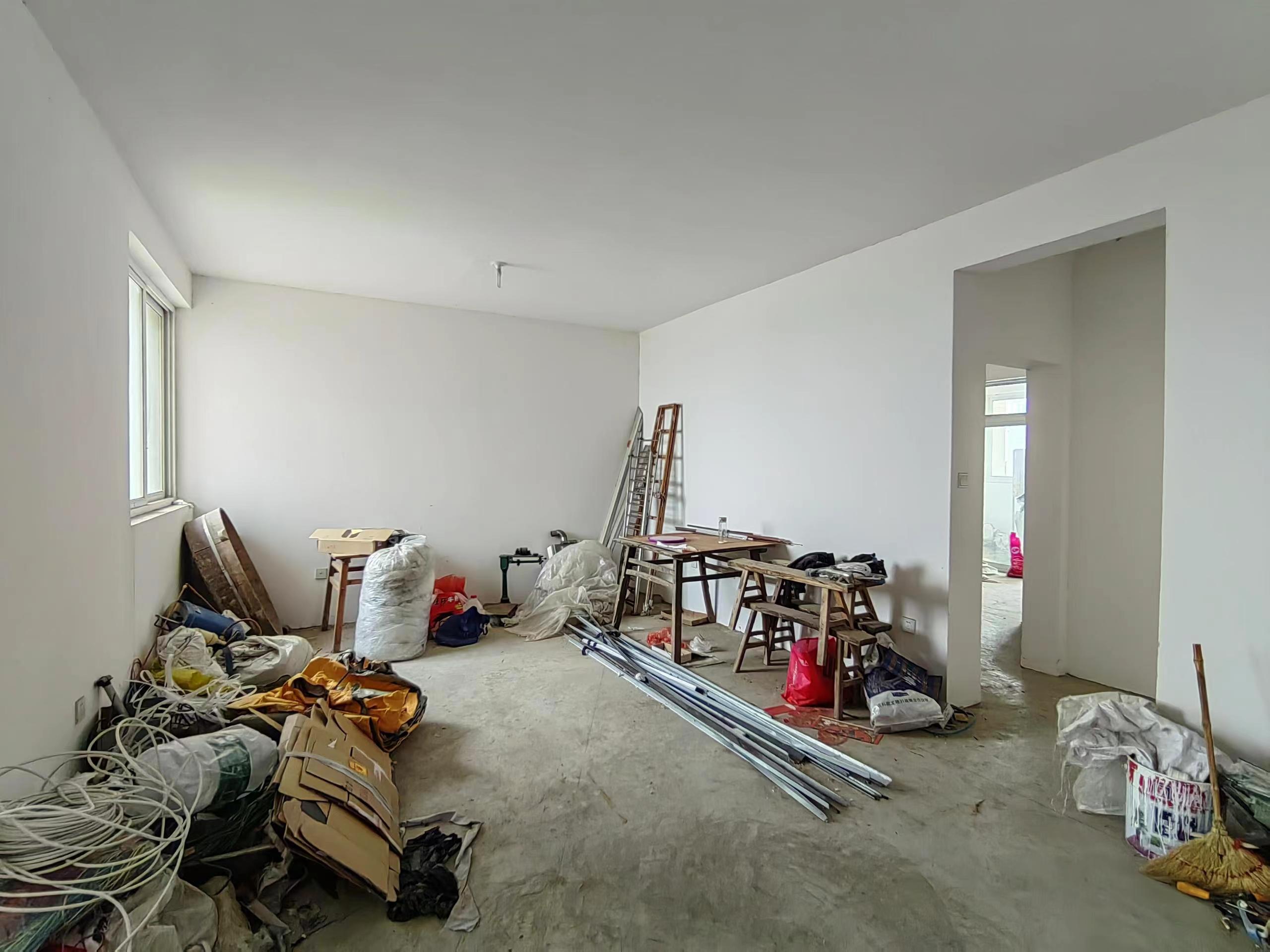 天熹苑 3室2厅1卫 101m²