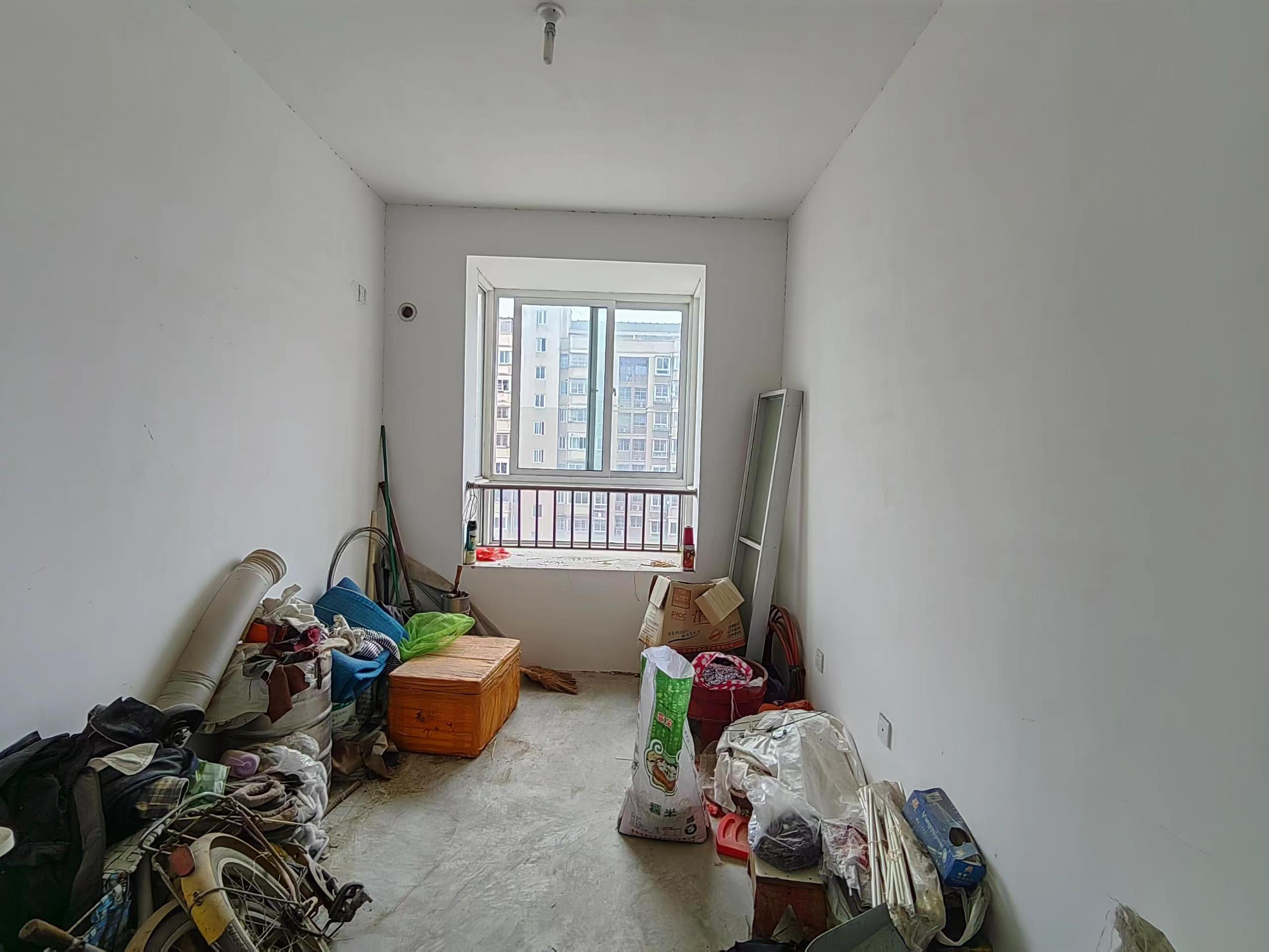 天熹苑 3室2厅1卫 101m&sup2;