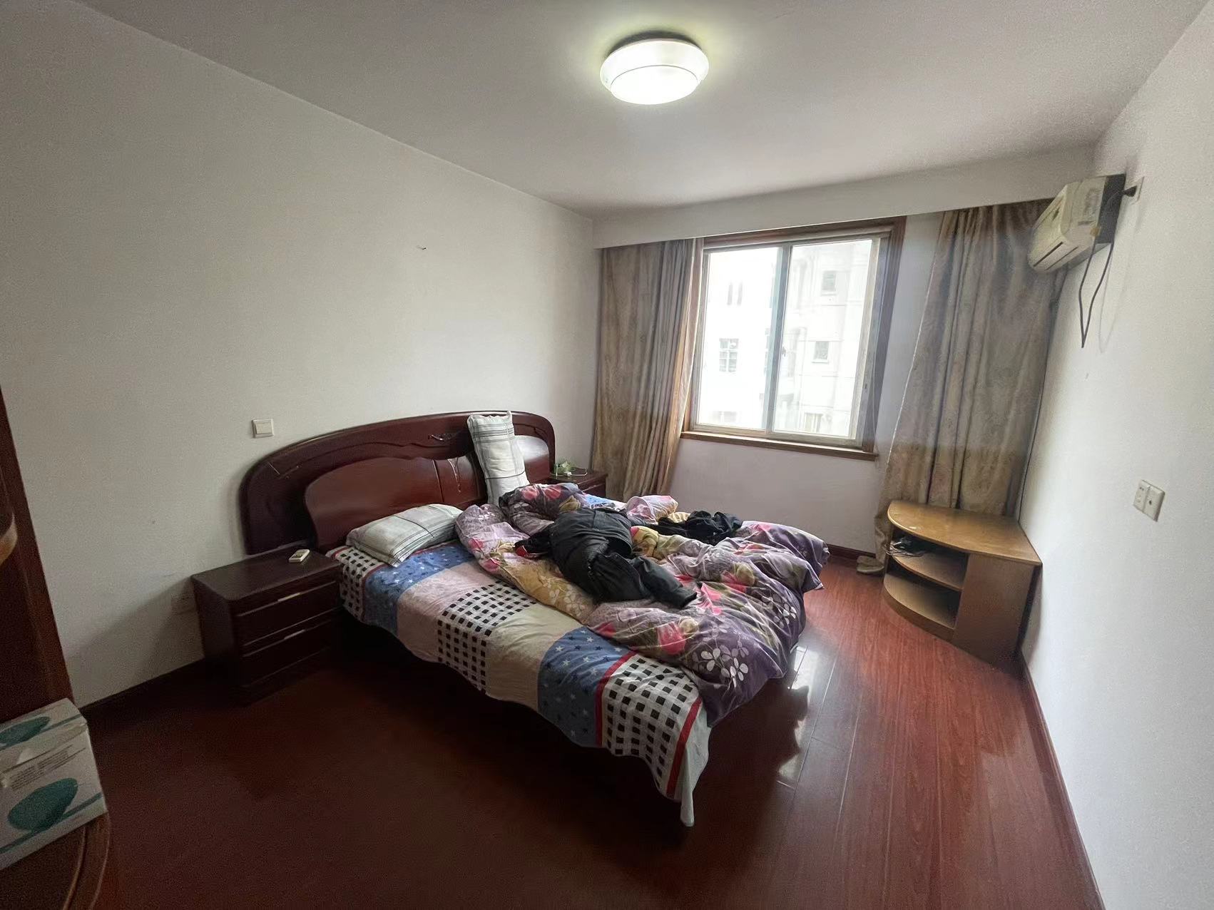 易家桥新村 2室2厅1卫 80m&sup2;