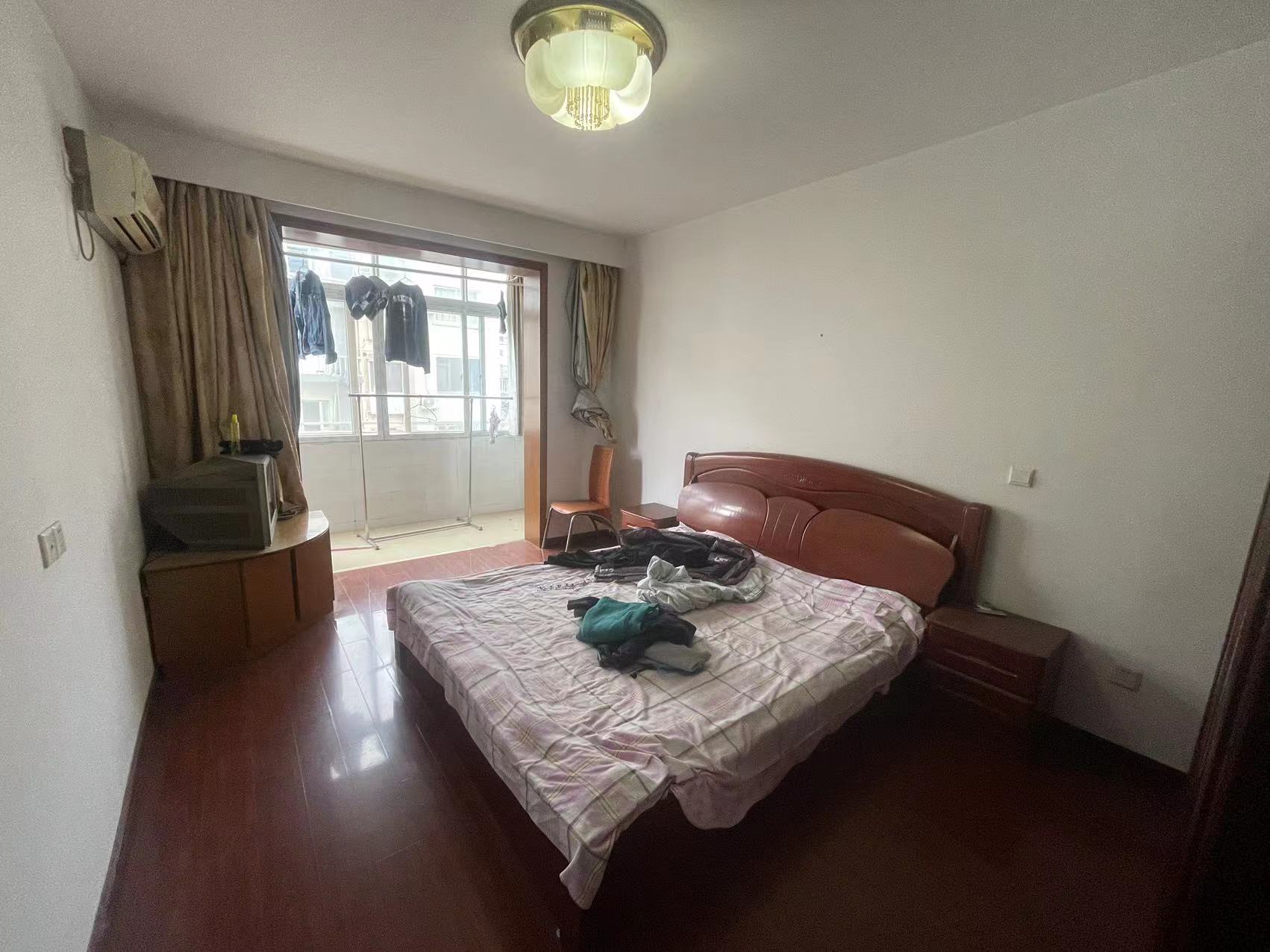 易家桥新村 2室2厅1卫 80m&sup2;