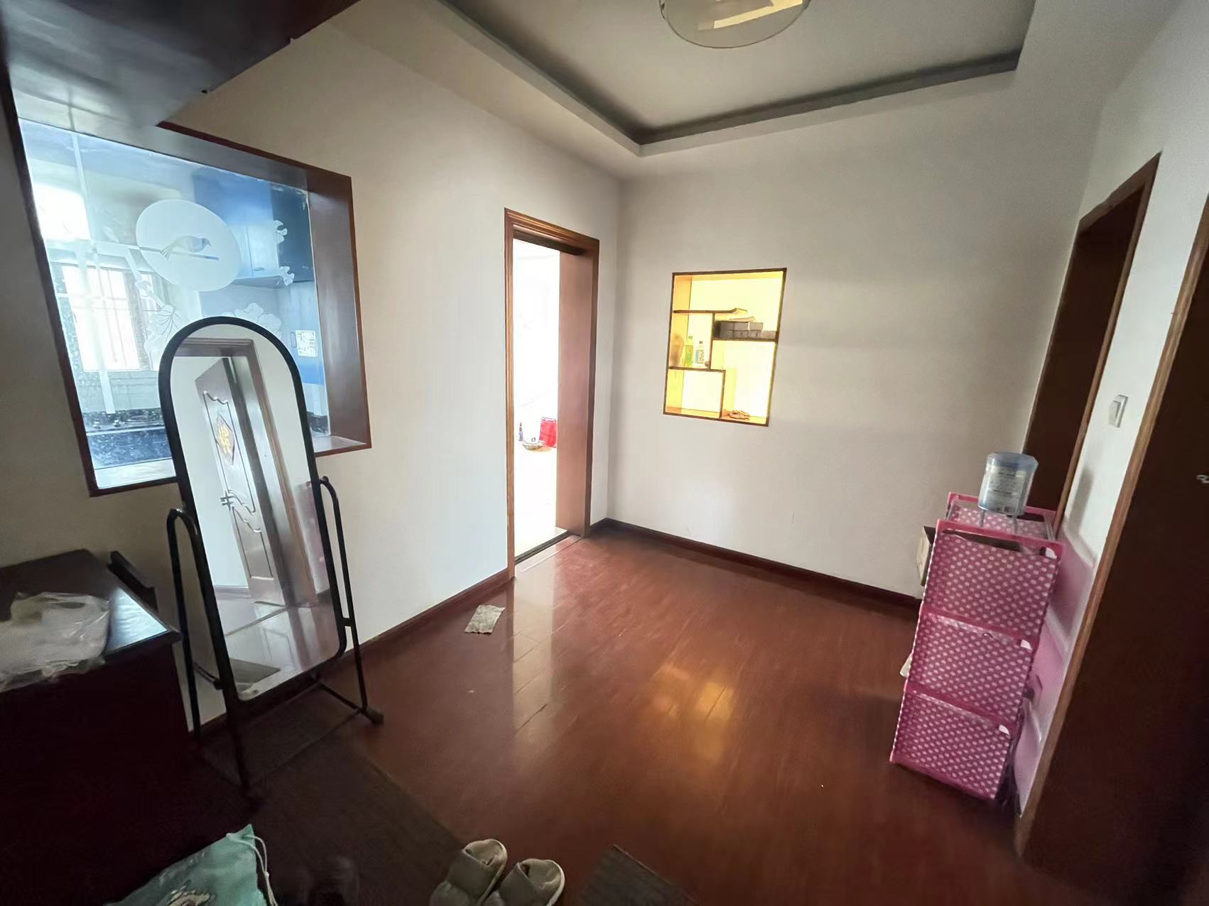 易家桥新村 2室2厅1卫 80m&sup2;