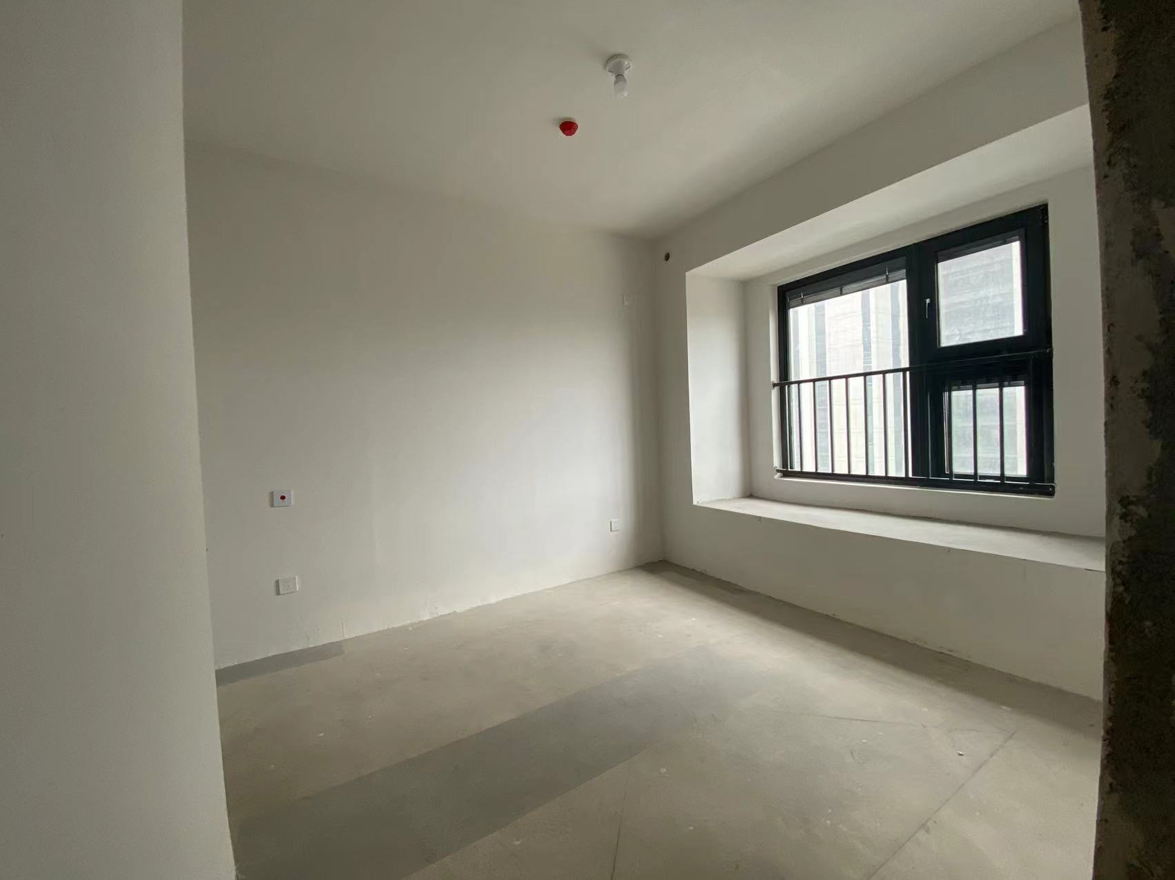 东时区 3室2厅1卫 82m&sup2;