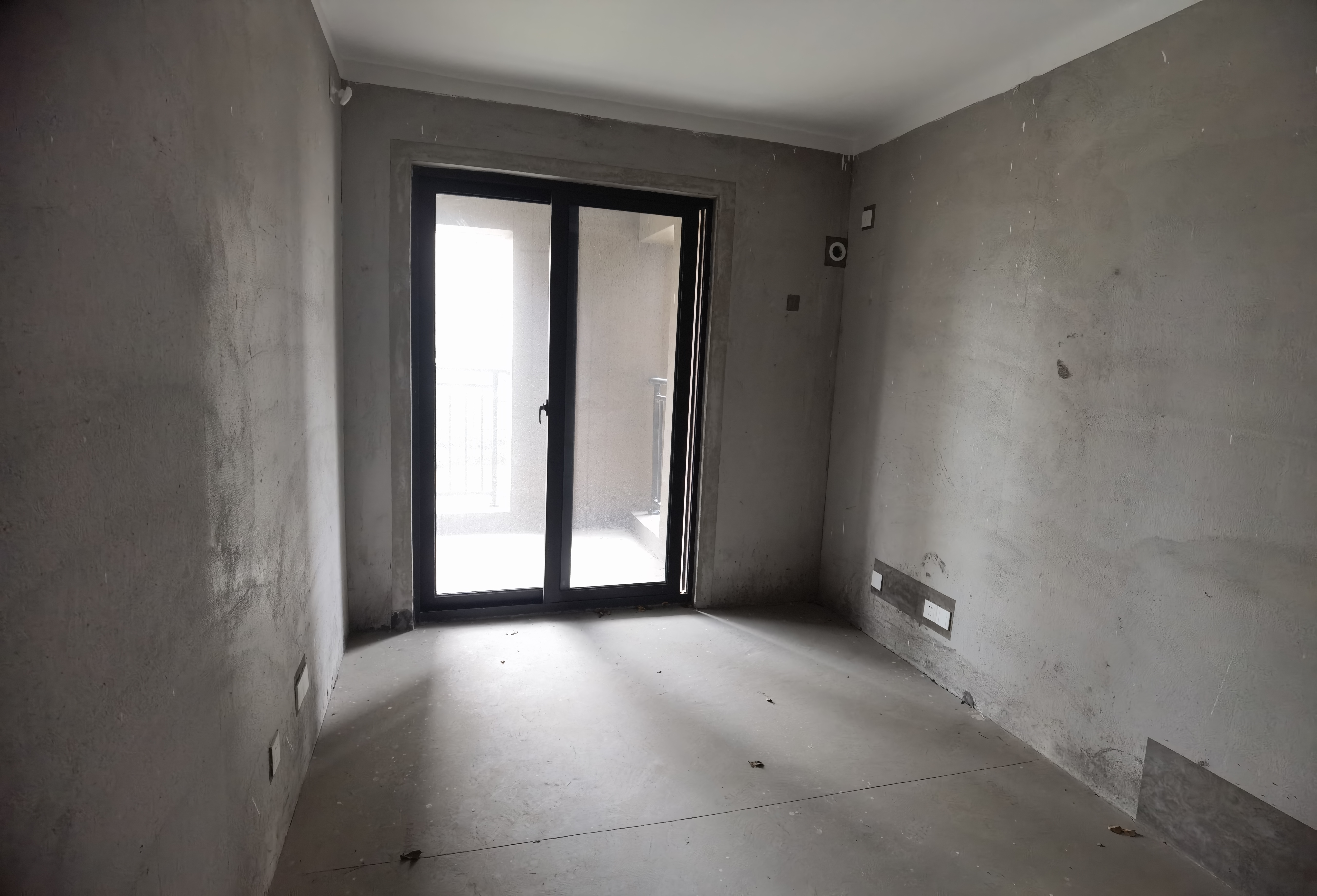 观澜台 3室2厅1卫 102m&sup2;
