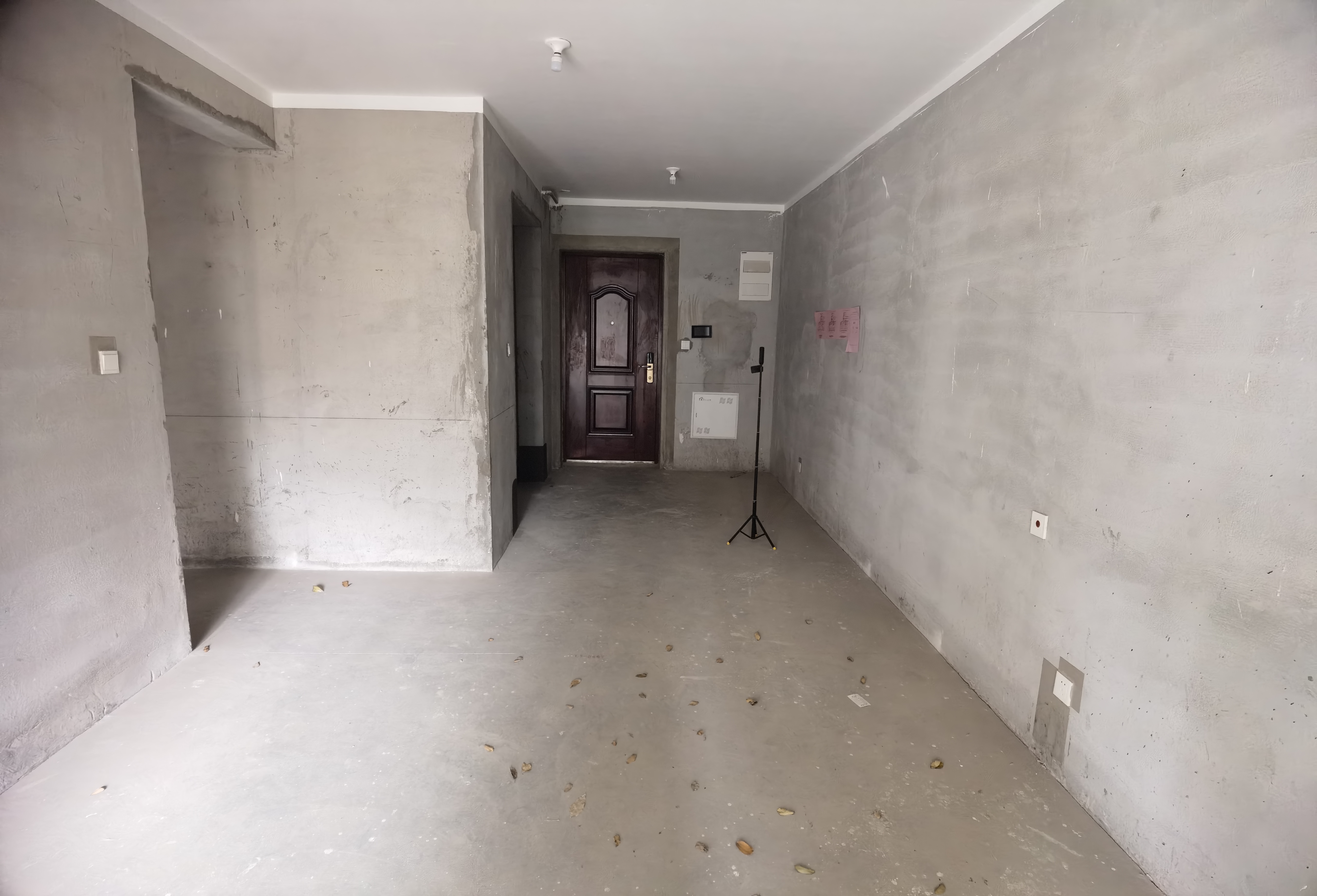 观澜台 3室2厅1卫 102m²