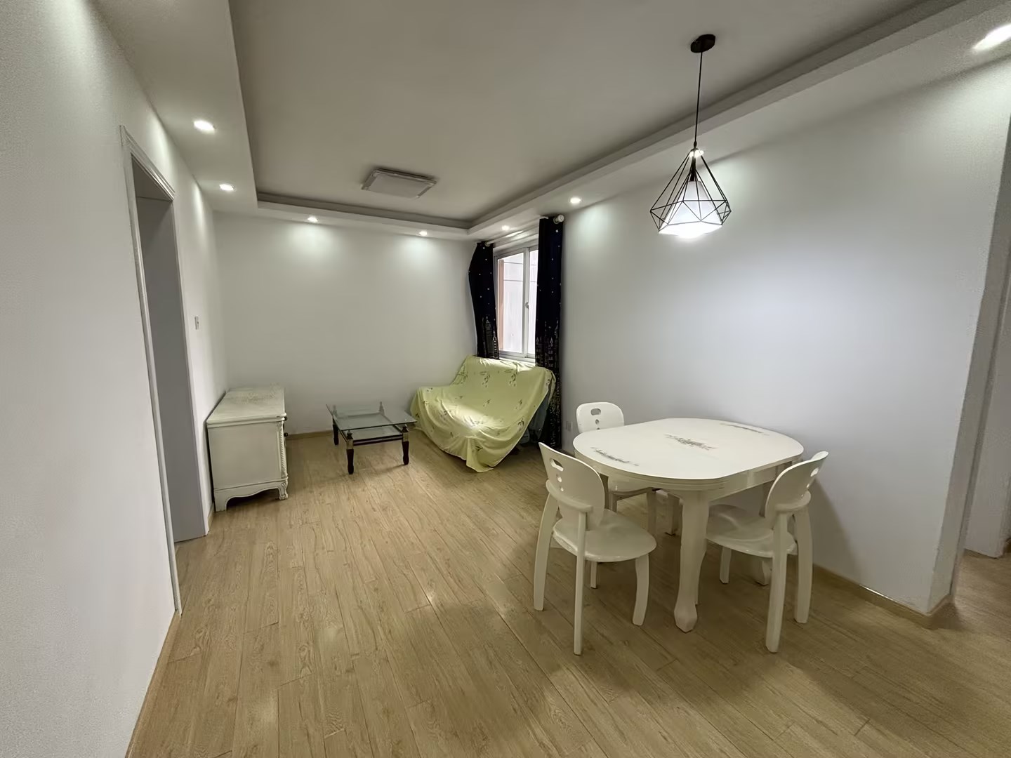 惠泽苑 2室2厅1卫 82m&sup2;