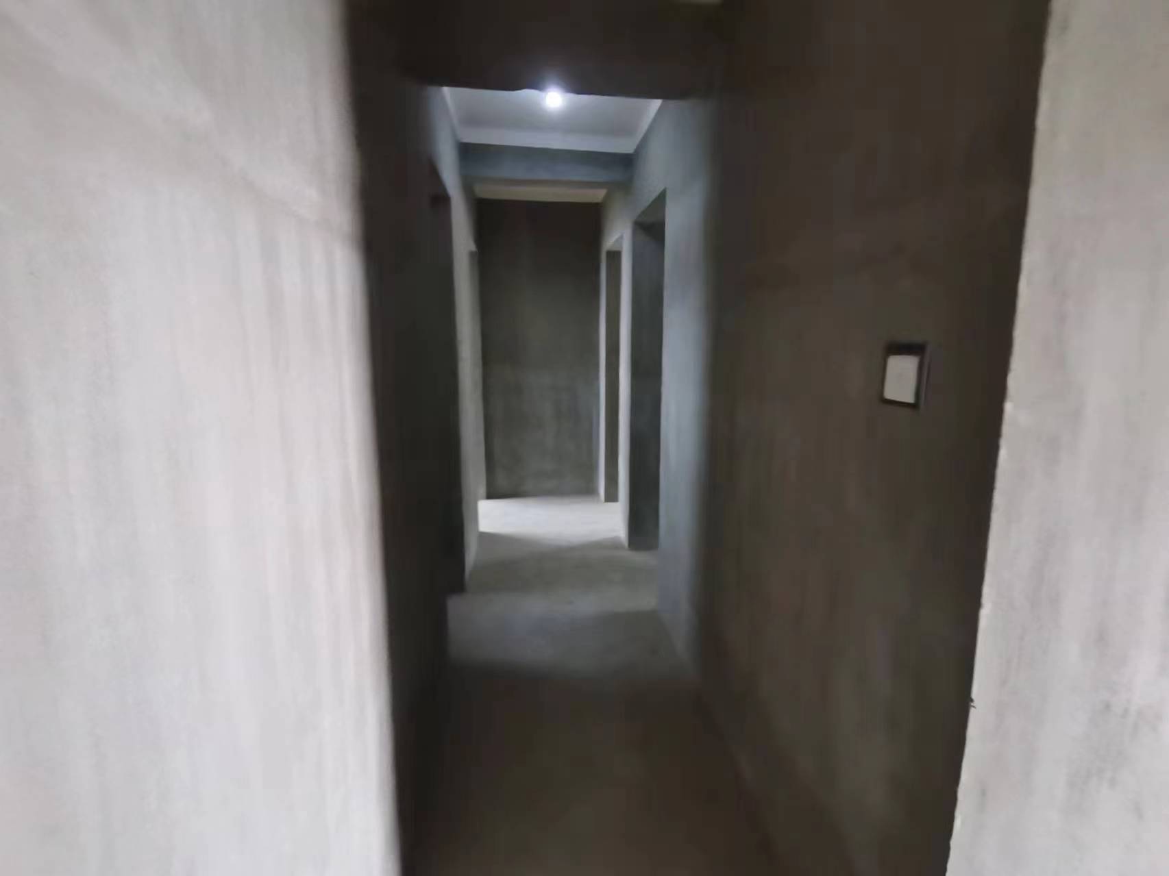 景瑞御府 3室2厅1卫 93m²