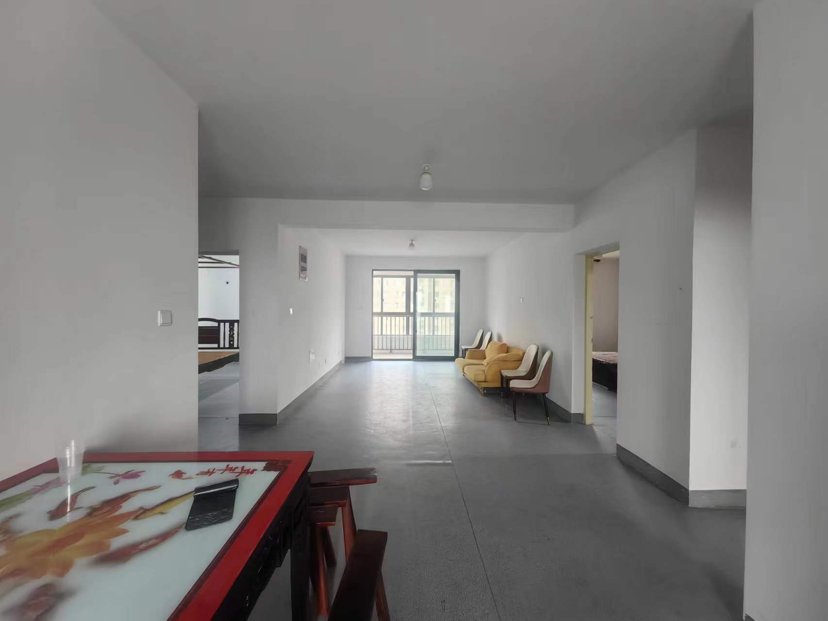 同和嘉苑东区 3室2厅1卫 135m&sup2;