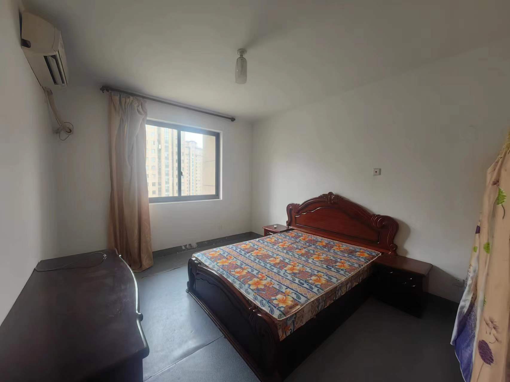 同和嘉苑东区 3室2厅1卫 135m&sup2;