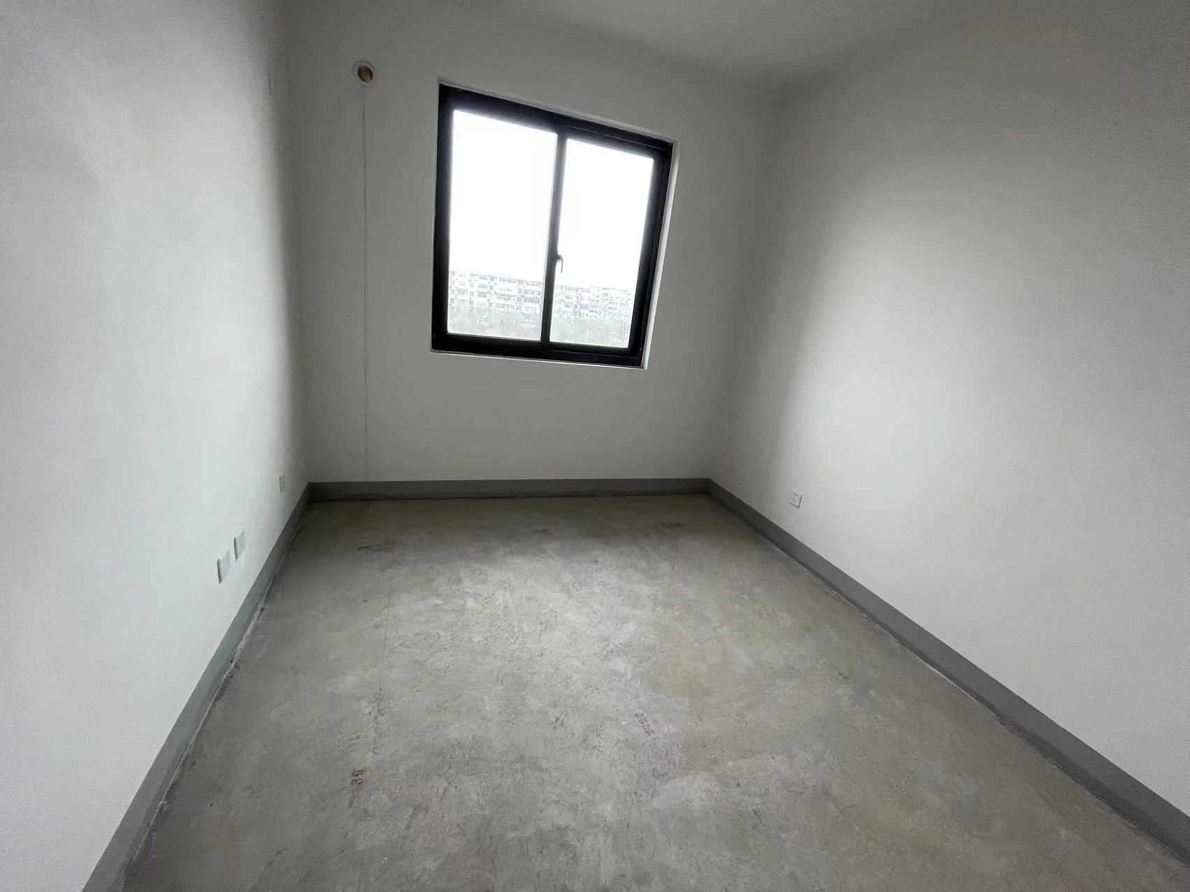 红星嘉苑 3室2厅2卫 132m&sup2;