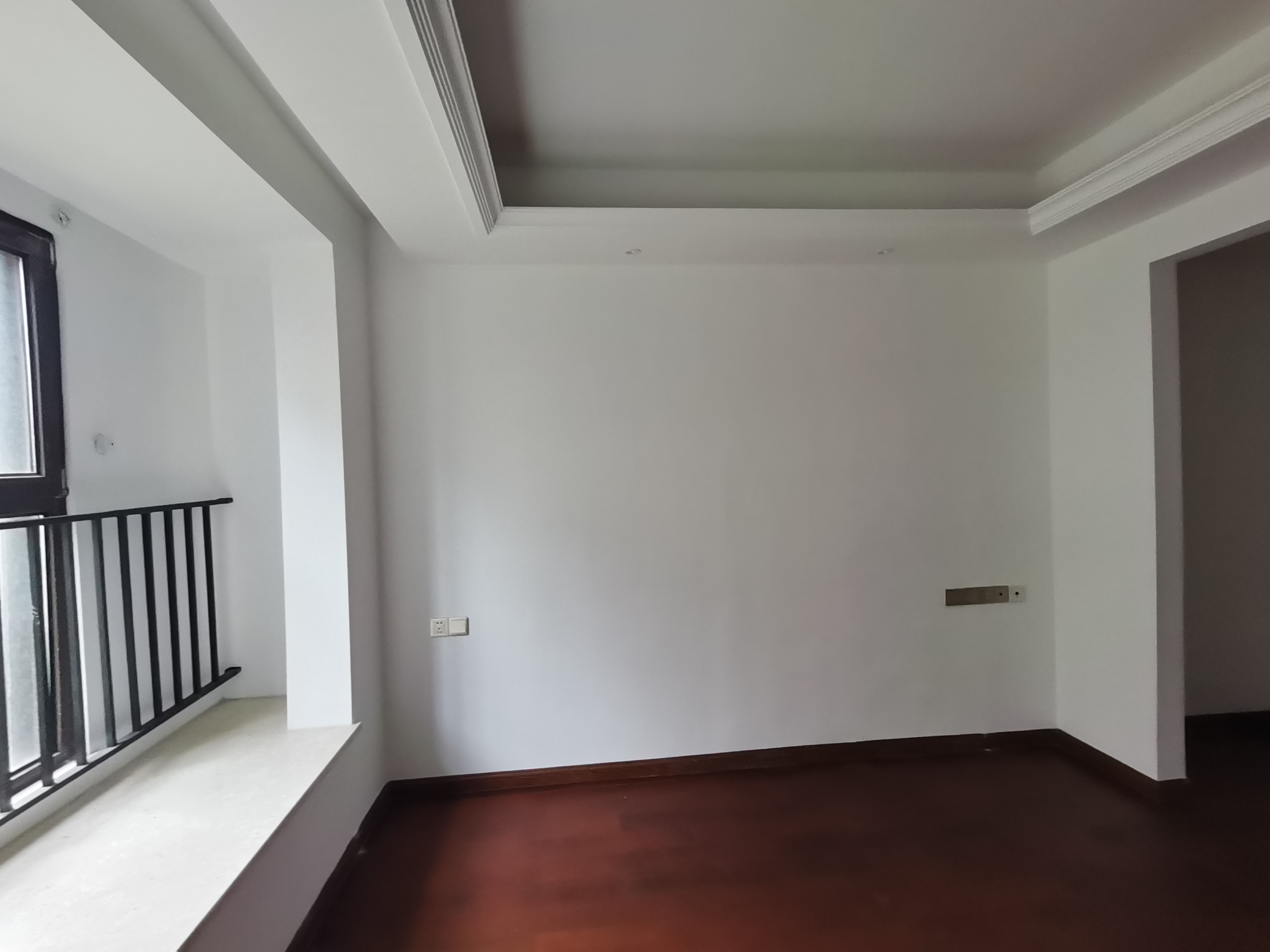 富力院士廷 4室2厅2卫 156m&sup2;