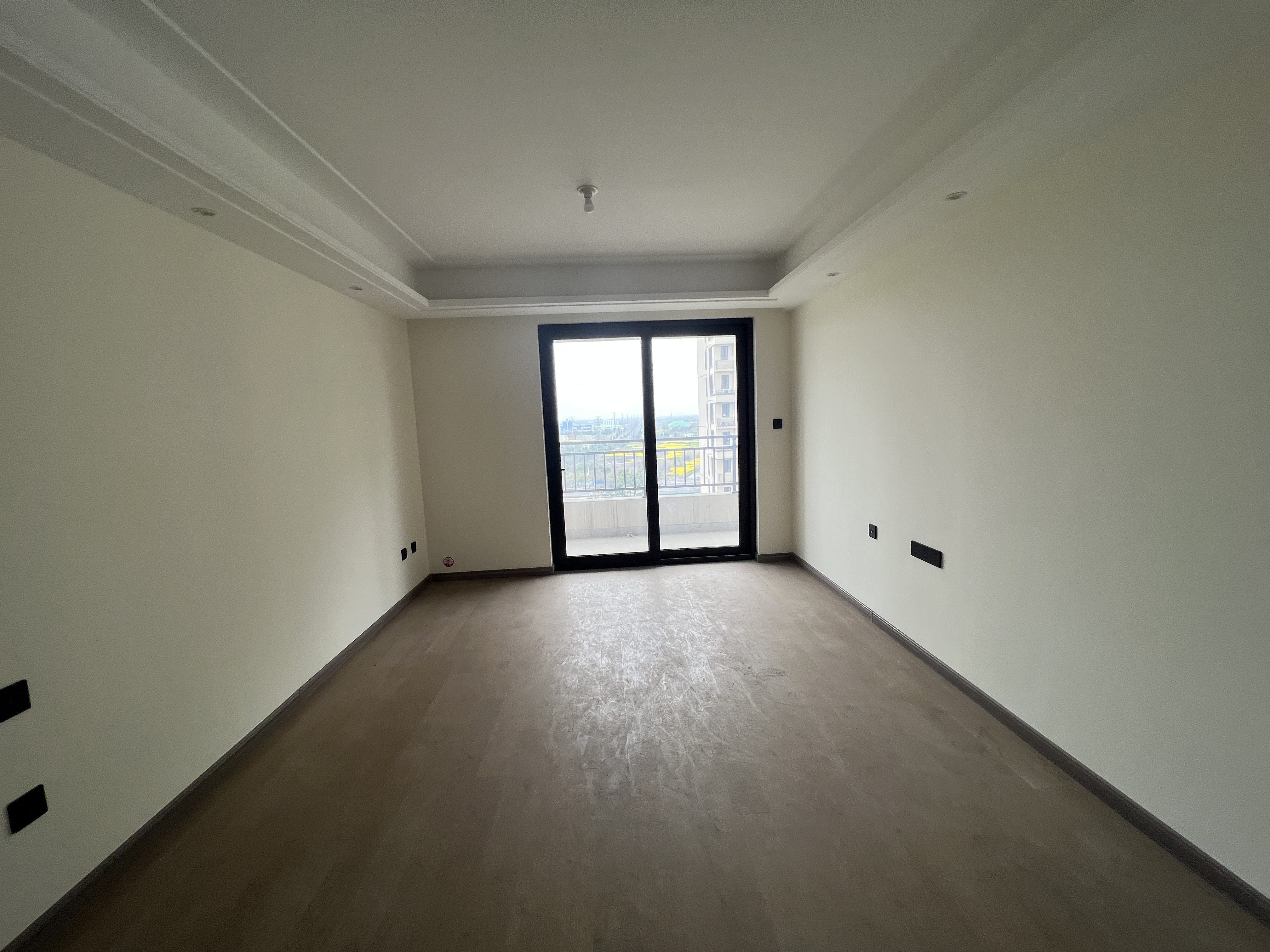 湖山源著 3室2厅2卫 99.47m&sup2;