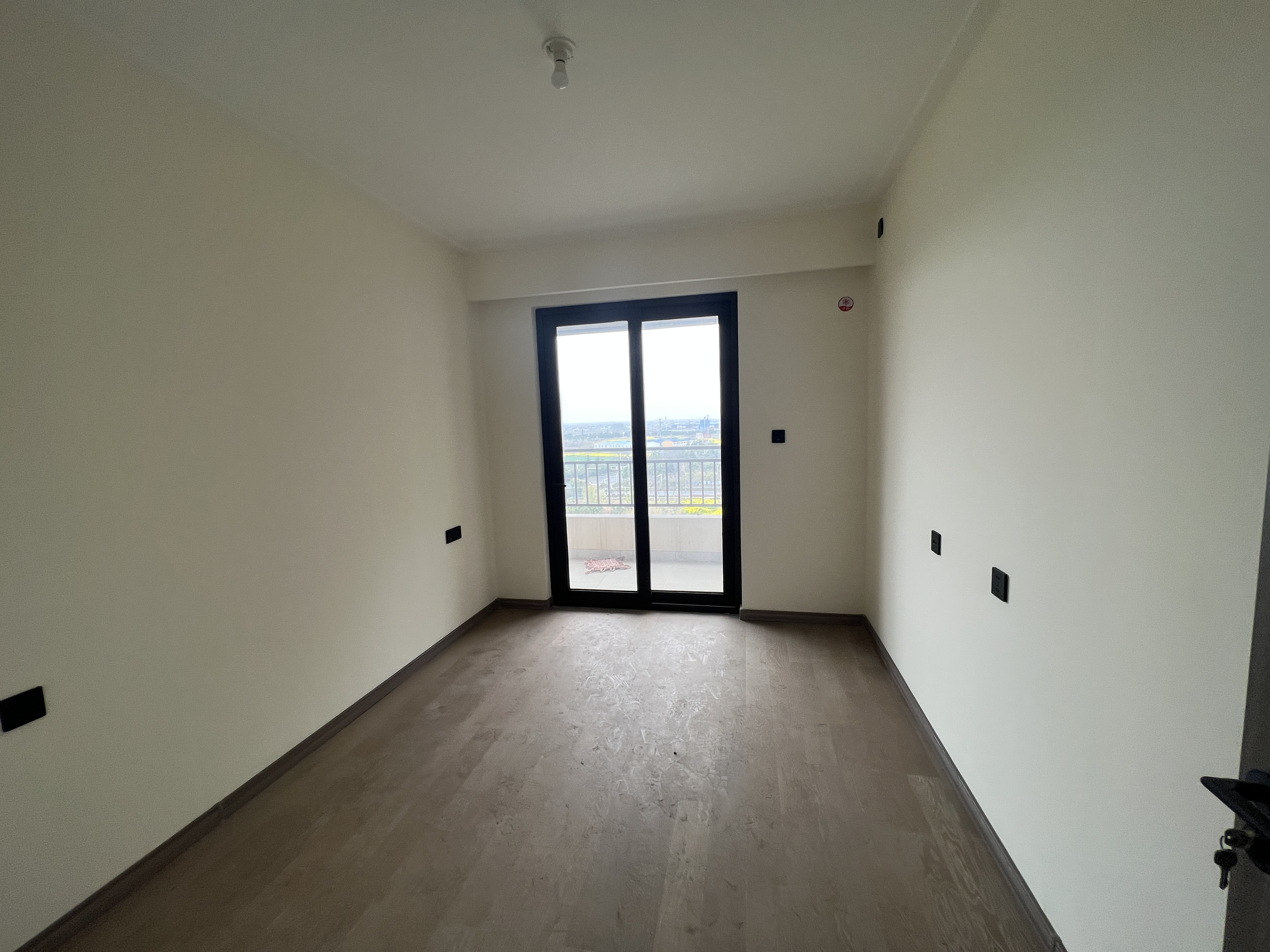 湖山源著 3室2厅2卫 99.47m&sup2;