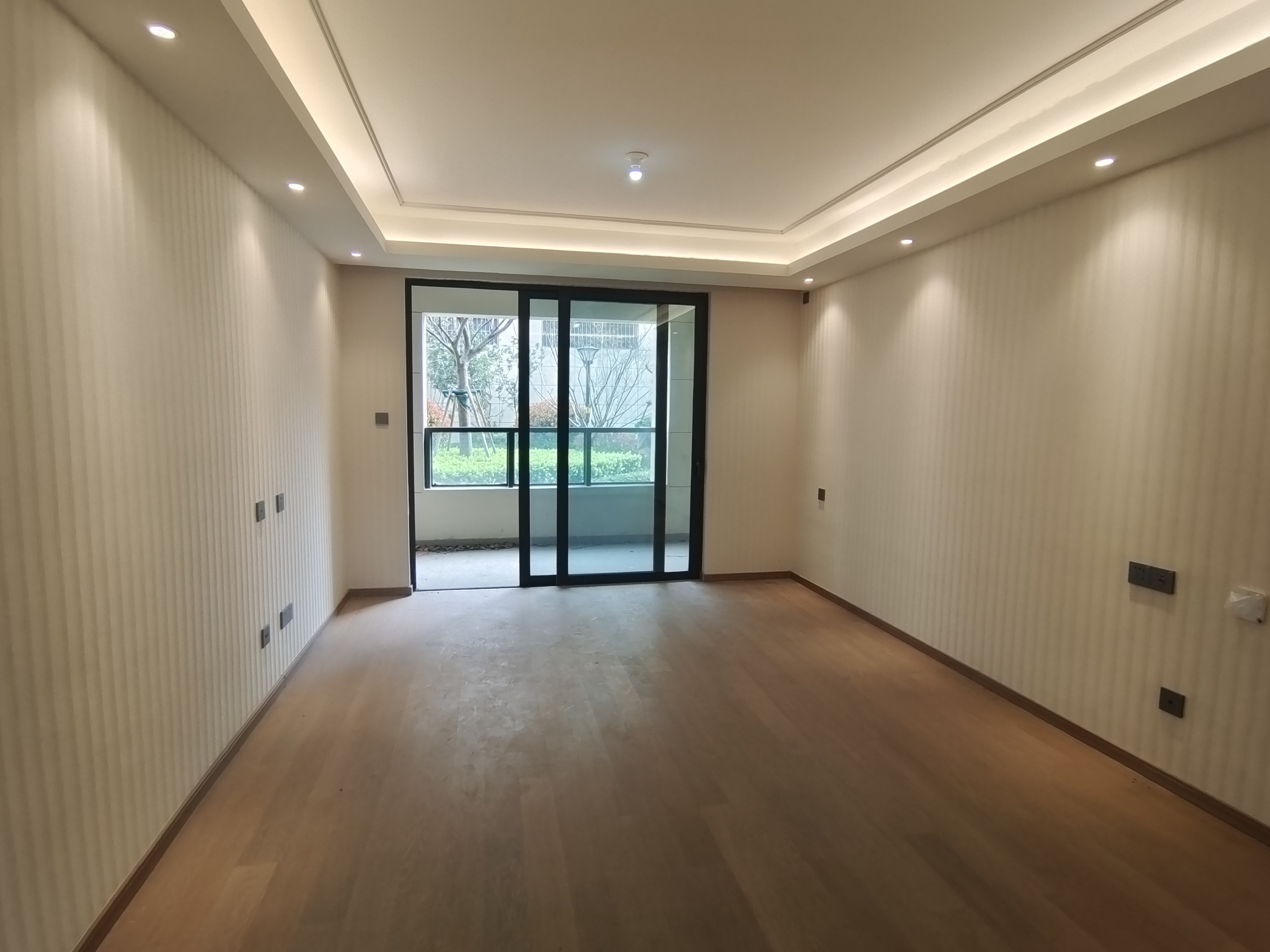 龙湖天宸源著 3室1厅1卫 100m&sup2;