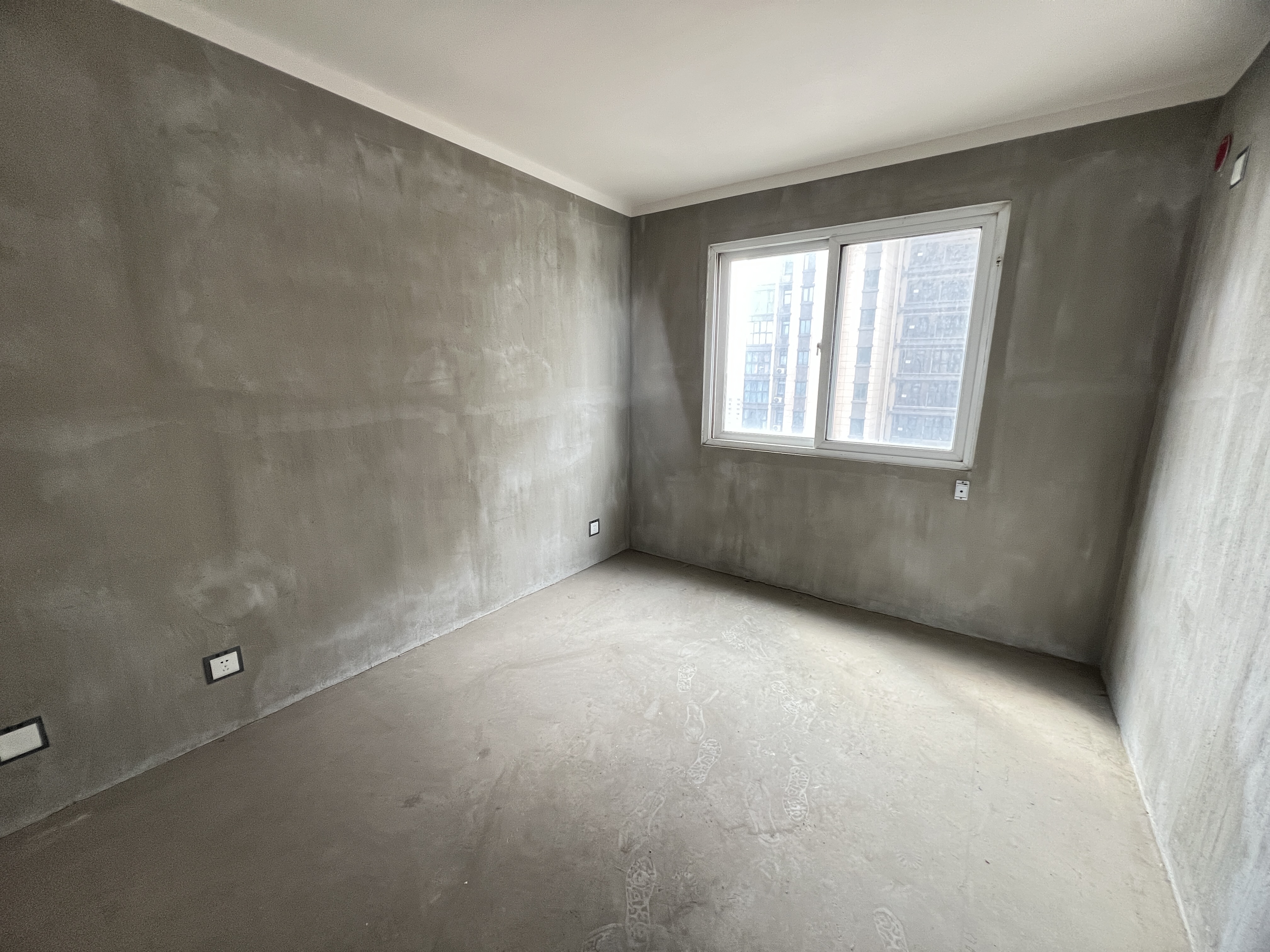 景瑞御府 3室2厅1卫 92m&sup2;