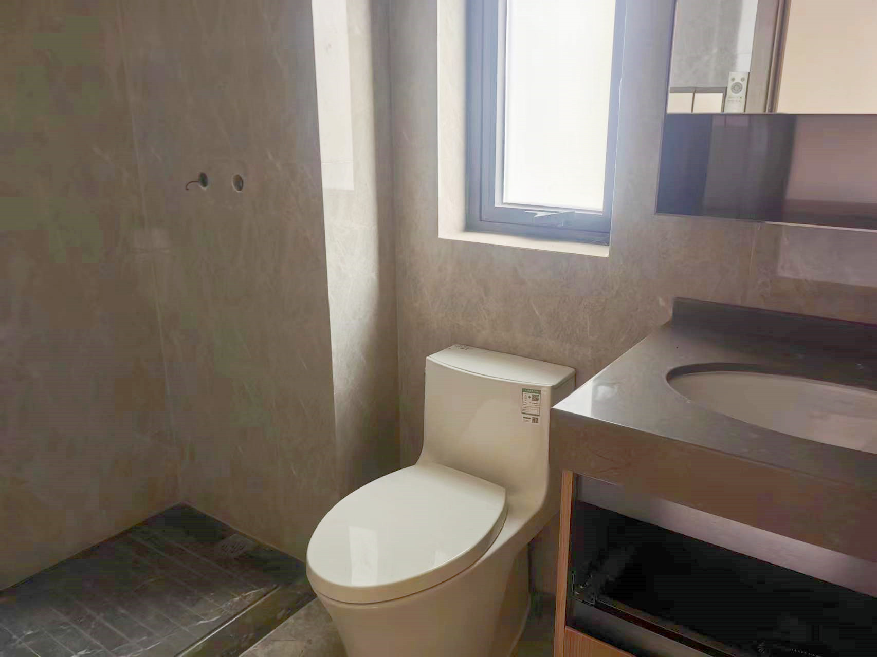 中海翠湖溪岸 5室2厅3卫 218.00m&sup2;