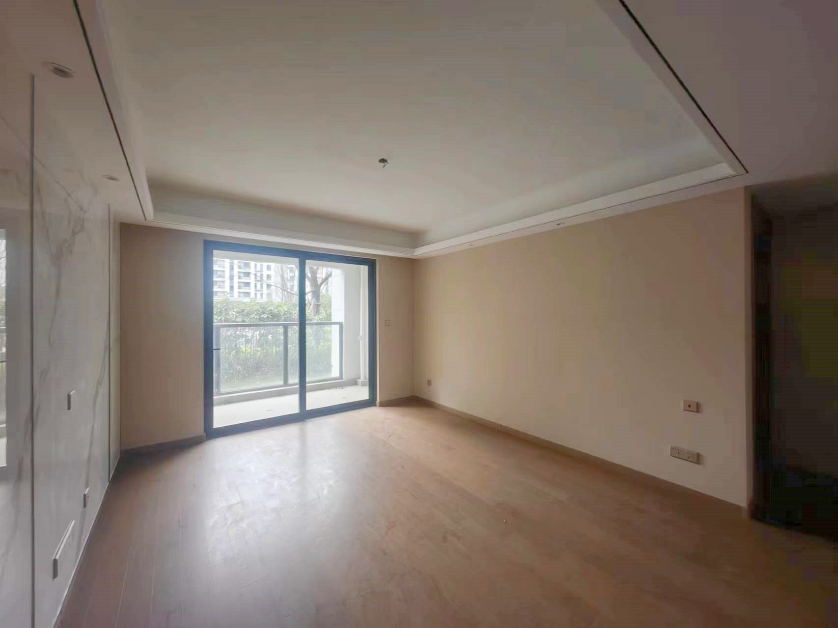 中海翠湖溪岸 5室2厅3卫 218.00m&sup2;
