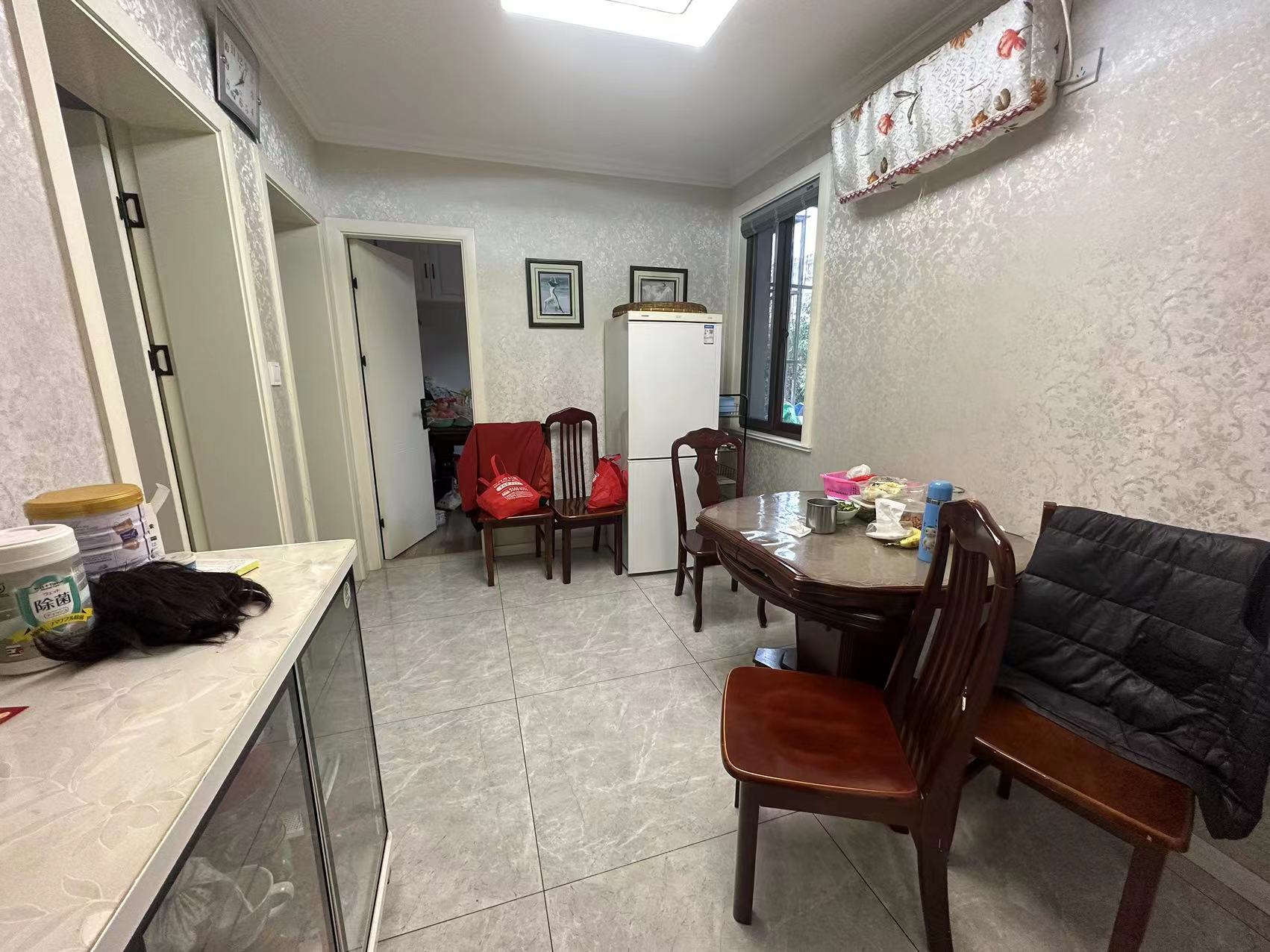 花园角 3室1厅1卫 72m²